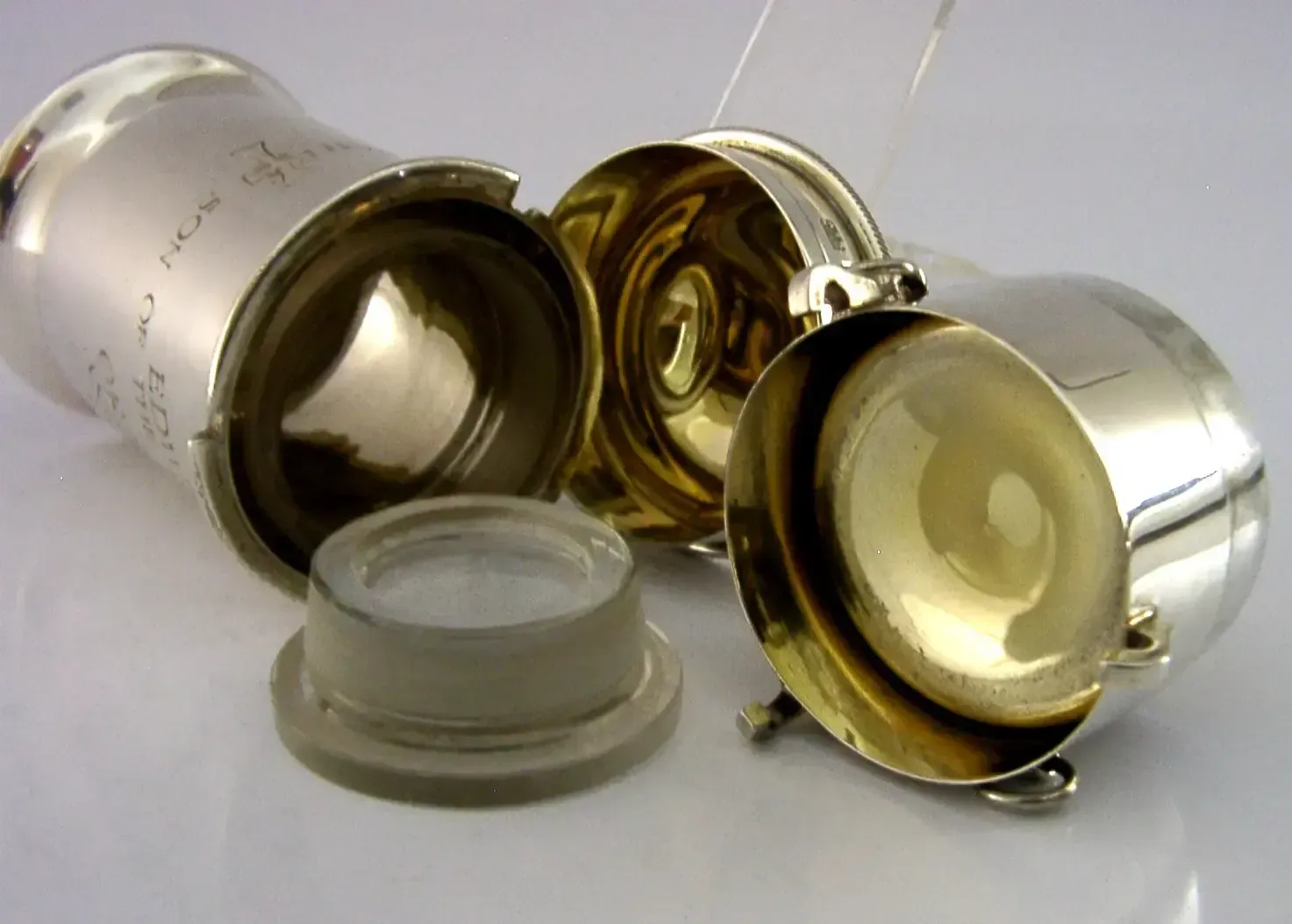 Sterling Zilveren Wafer Pyx Box Holy Water Jar Communion Set 1961 Religious Oxford photo vinterior