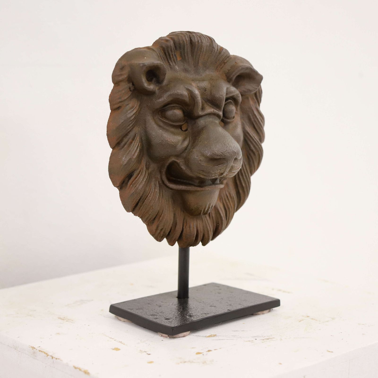 Early 20th Century Italian Cast Iron Lion Wall Mask On Later Stand   Decorative Sculpture photo Art