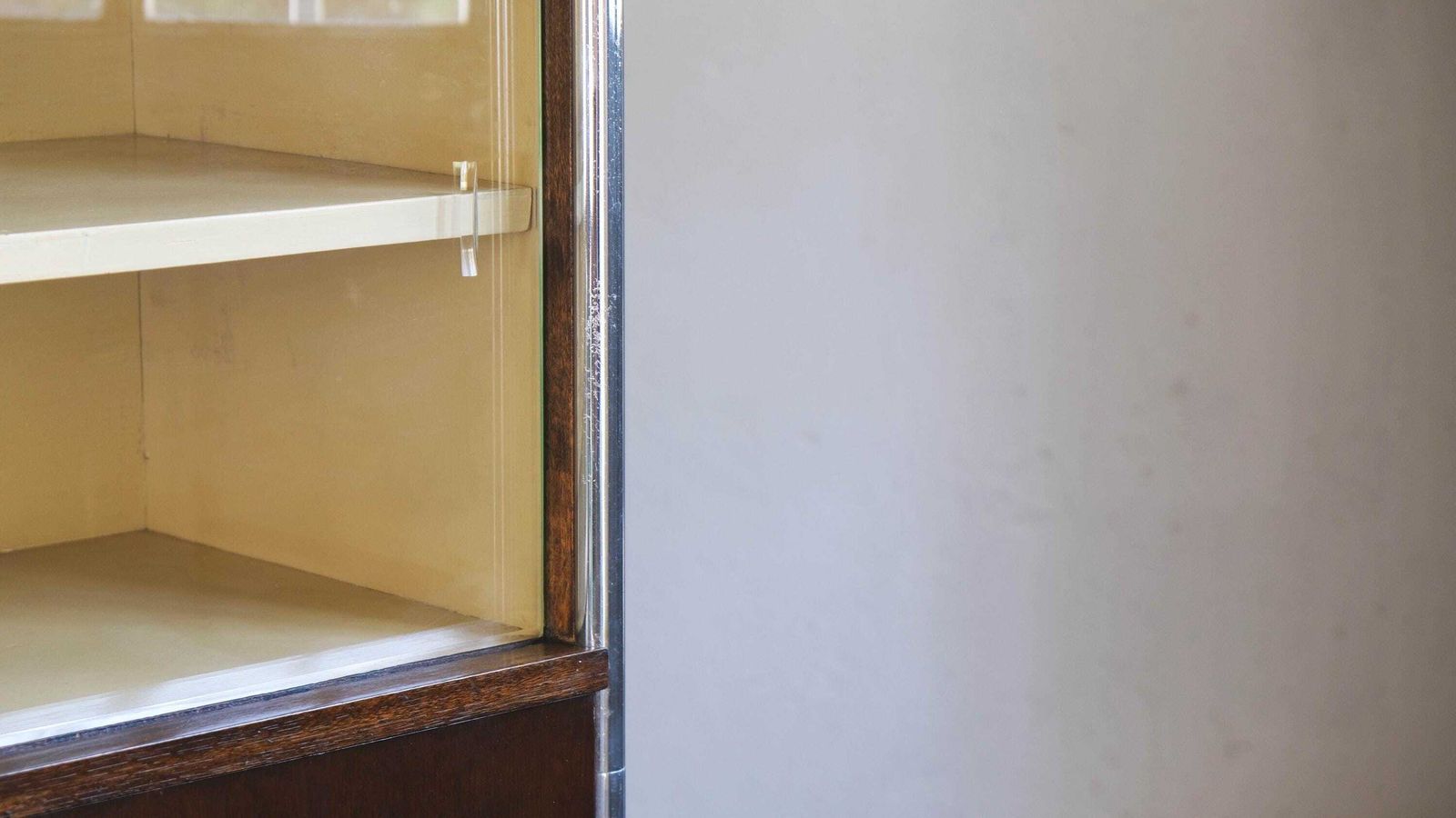 Bauhaus Cabinet / Display Cabinet Thonet License After John Hagemann photo buy