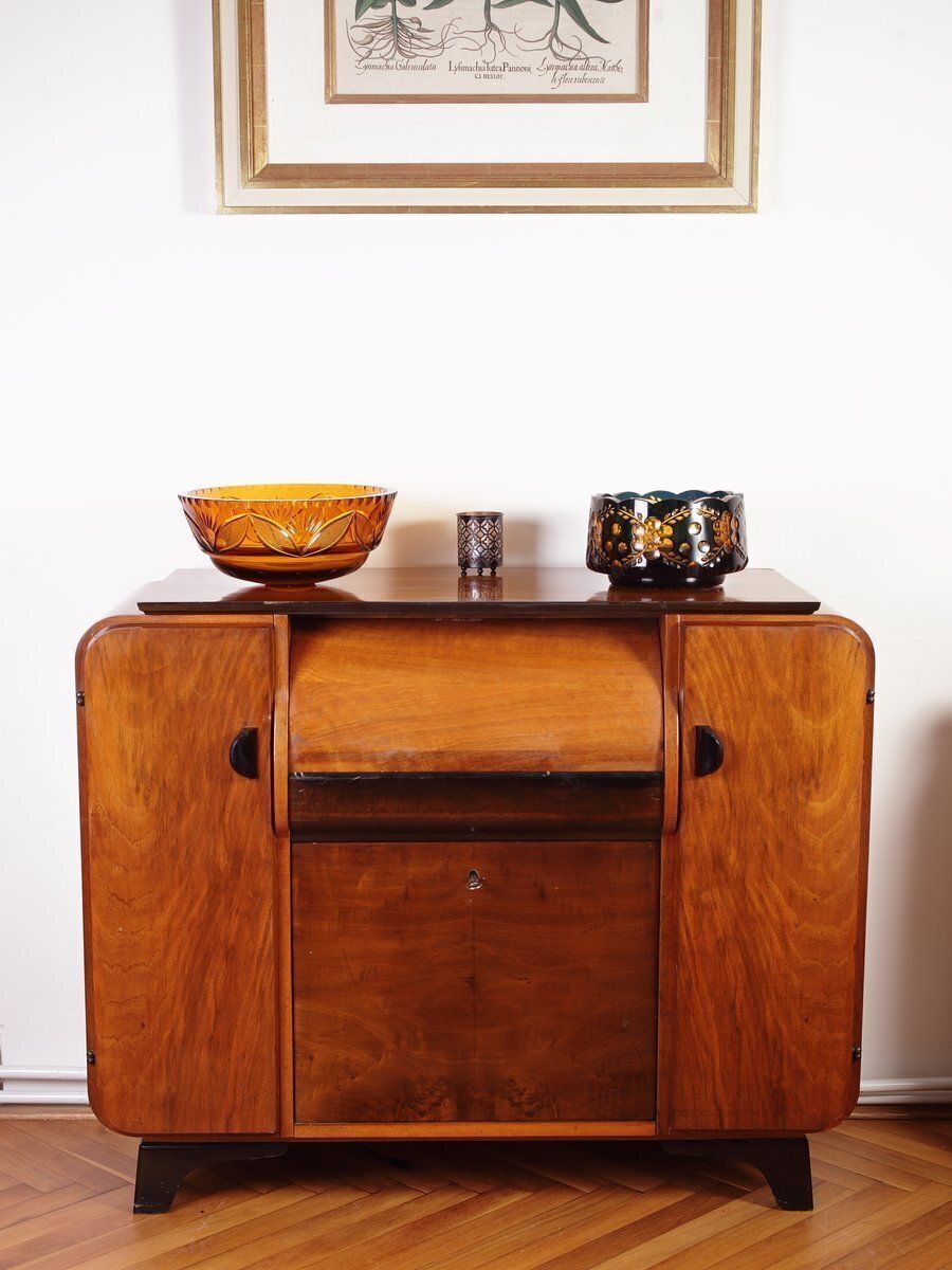 Boheemse schaal van barnsteenkleurig glas, Tsjecho-Slowakije, jaren 1940 photo furniture