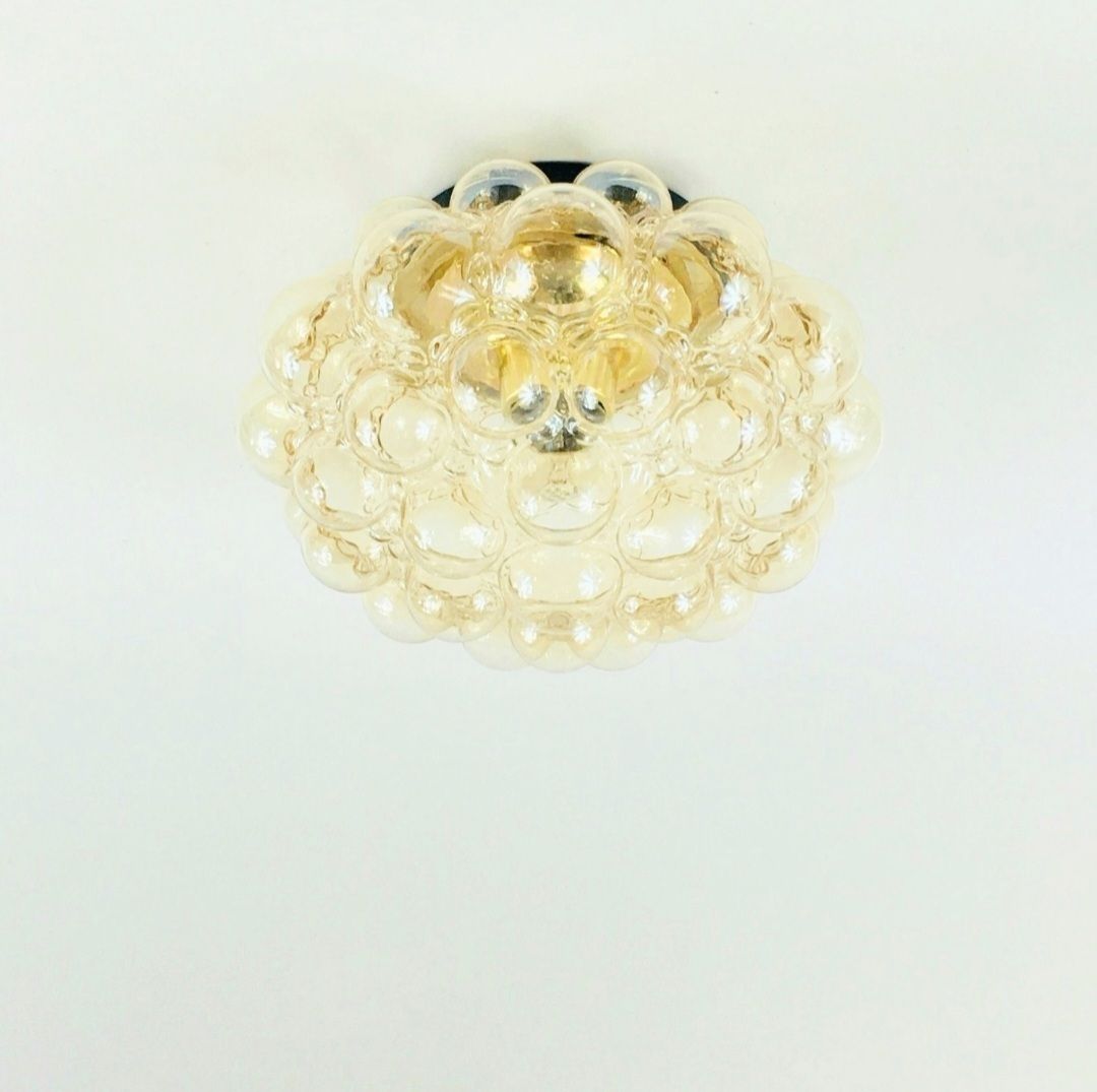 Paire de grands luminaires de plafond mid-century modern en verre bullé ambré, par Helena Tynell pour Limburg, Allemagne, années 1960/1970 photo furniture