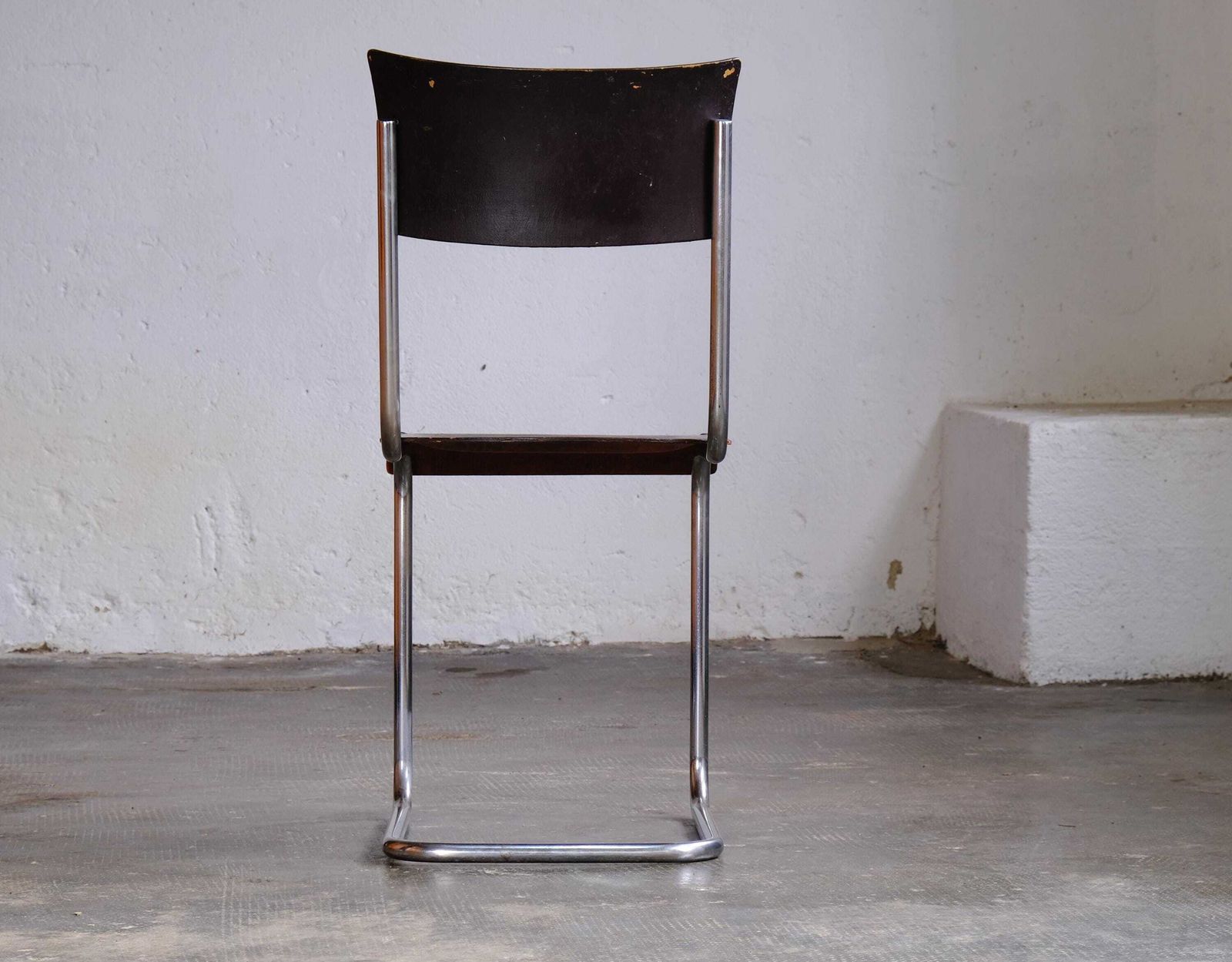 Dark Brown Bauhaus Cantilever Chair After Mart Stam photo furniture