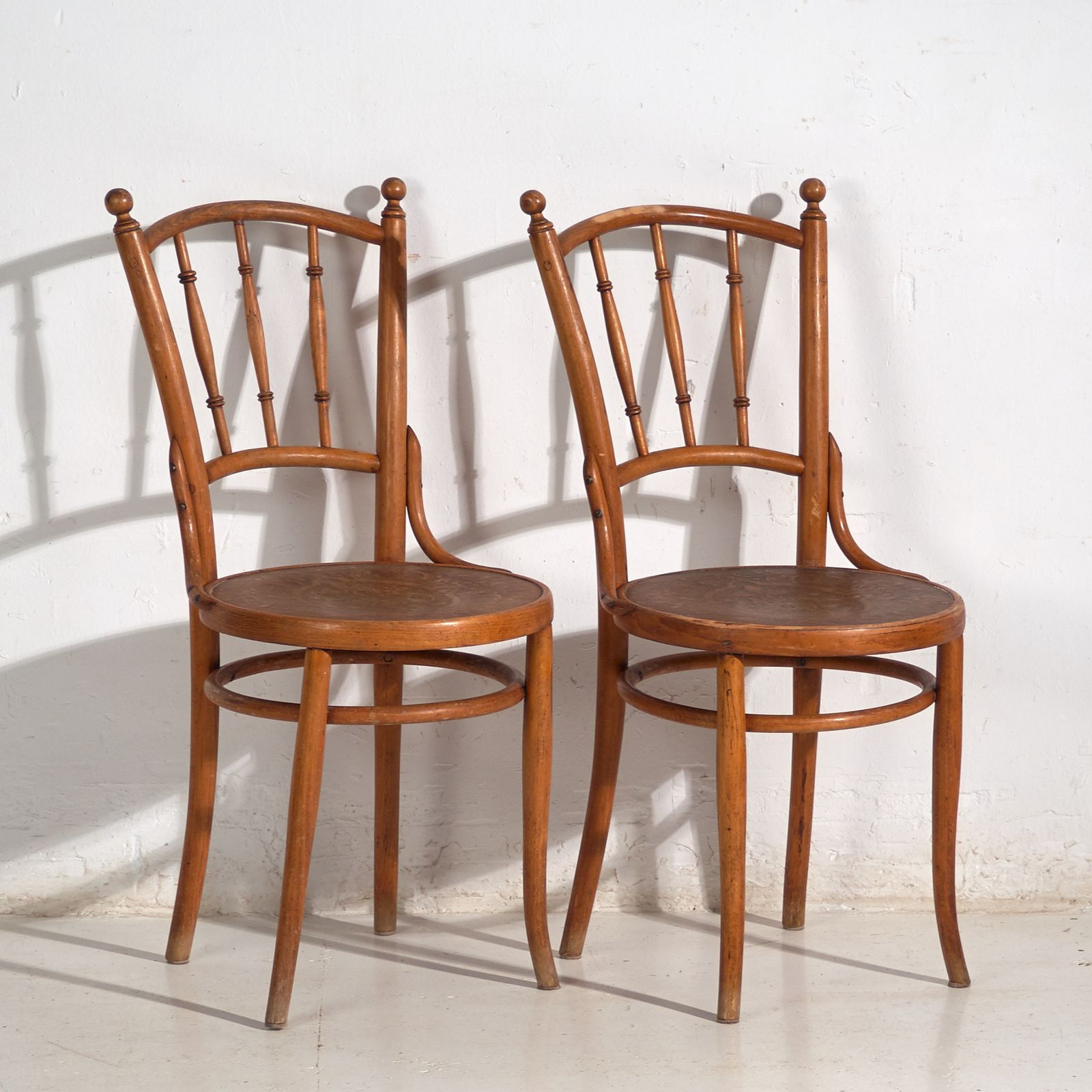 Antique Set Of 2 Bentwood Chairs – Central Europe, Circa 1900