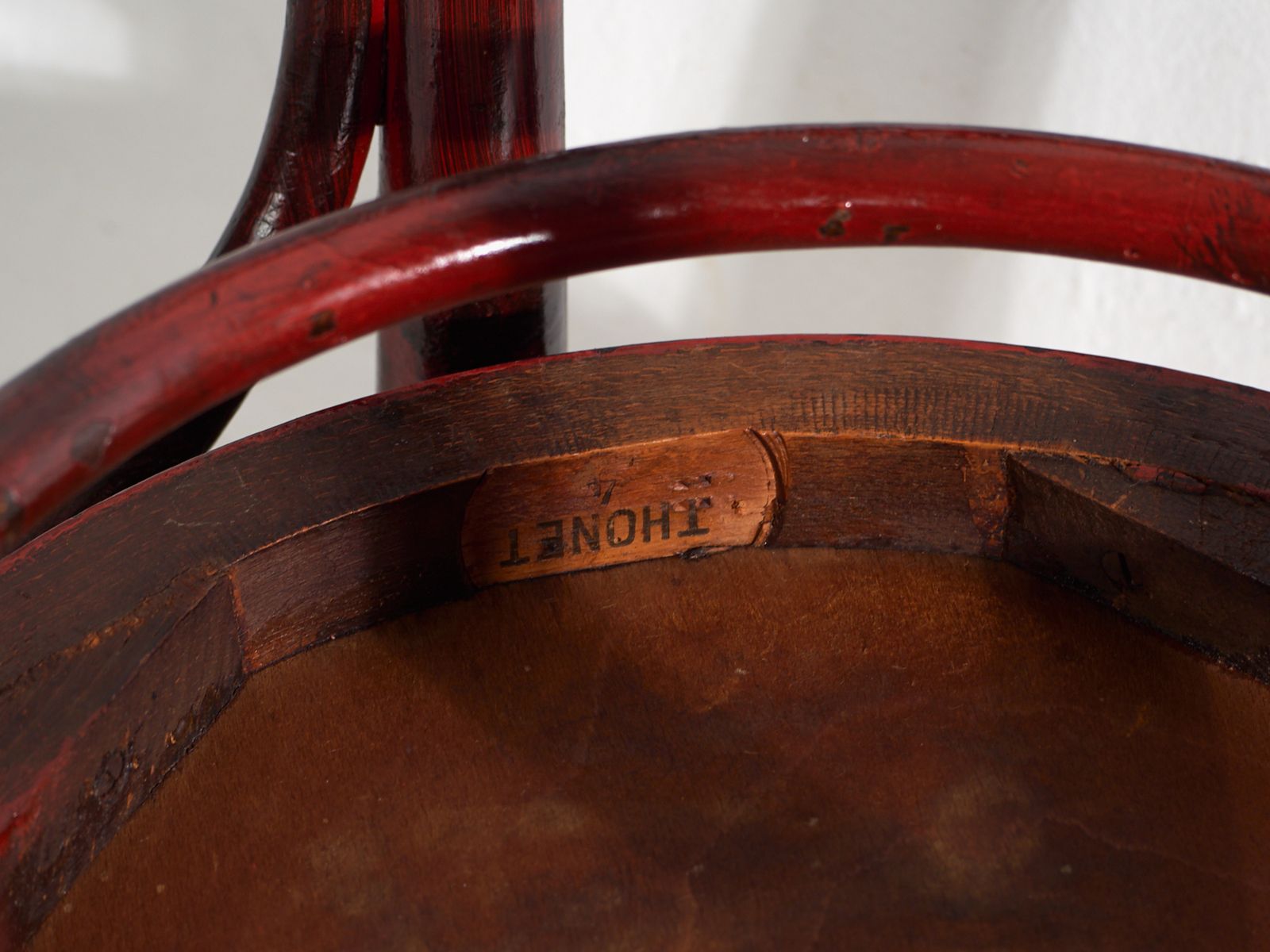 photo vinterior Antique Set Of 4 Bentwood Thonet Chairs – Central Europe, Circa 1900