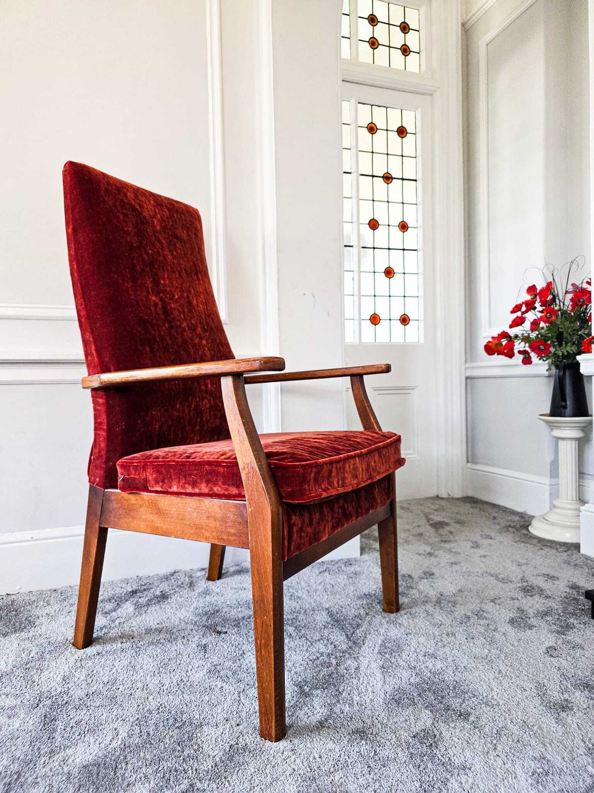Parker Knoll Iconic, Highback Armchair Pk928 9 Newly Reupholstered In 'Linwood' Velvet. In Excellent Condition photo for sale