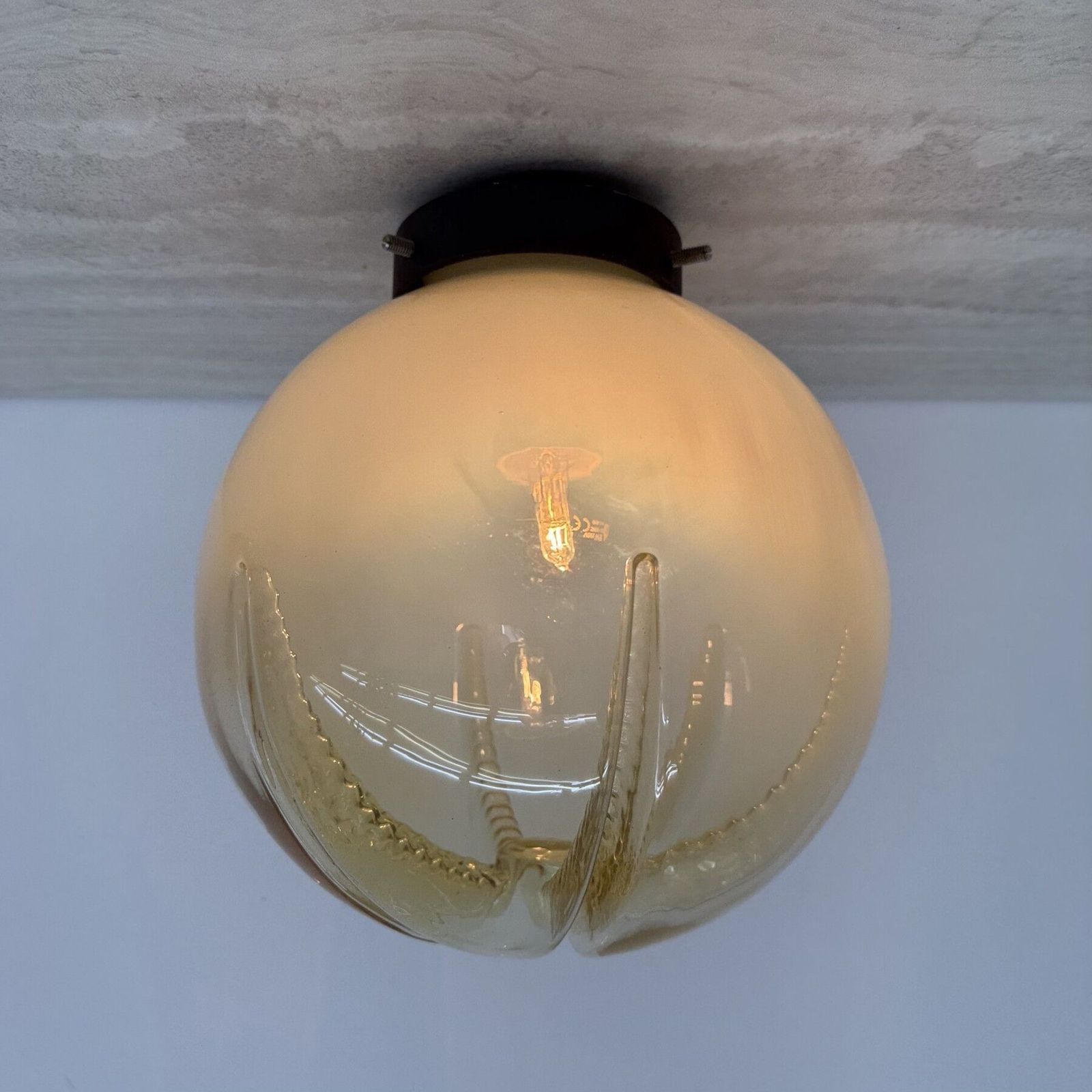 Mid-Century Italiaanse glazen plafondlamp, jaren 1970 photo for sale