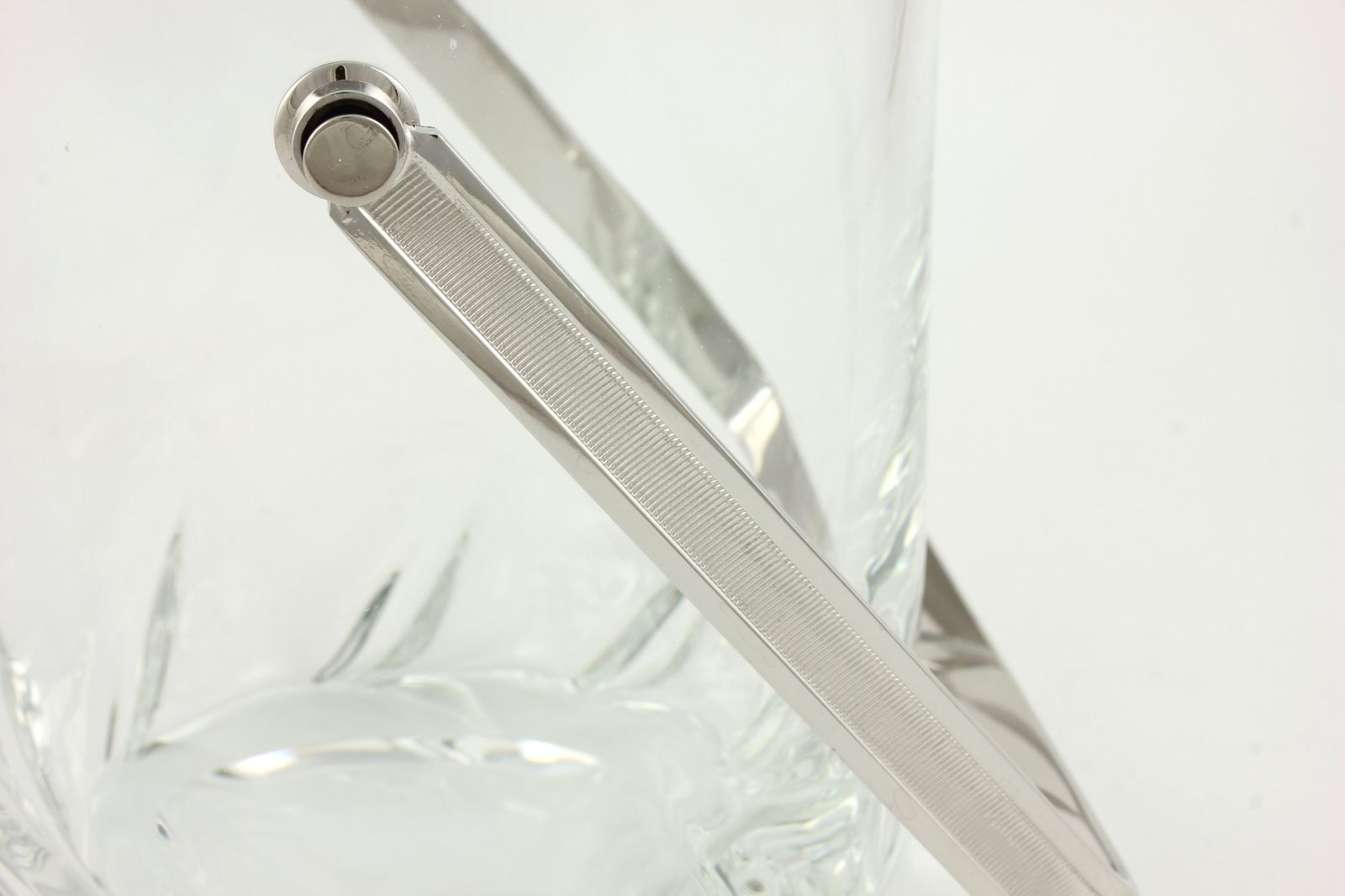 Vintage Daum Crystal Glass Wine Cooler. Heavy French Champagne Bucket. photo vintage
