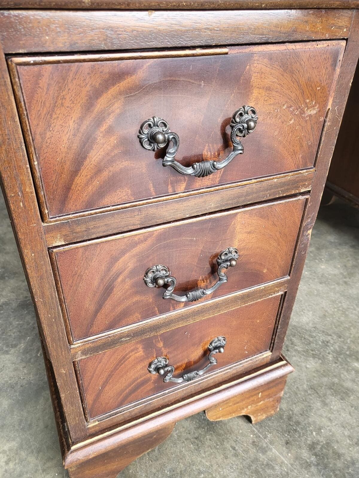 Antique Repro Shabby Small Twin Pedestal Desk Leather Top photo Furniture