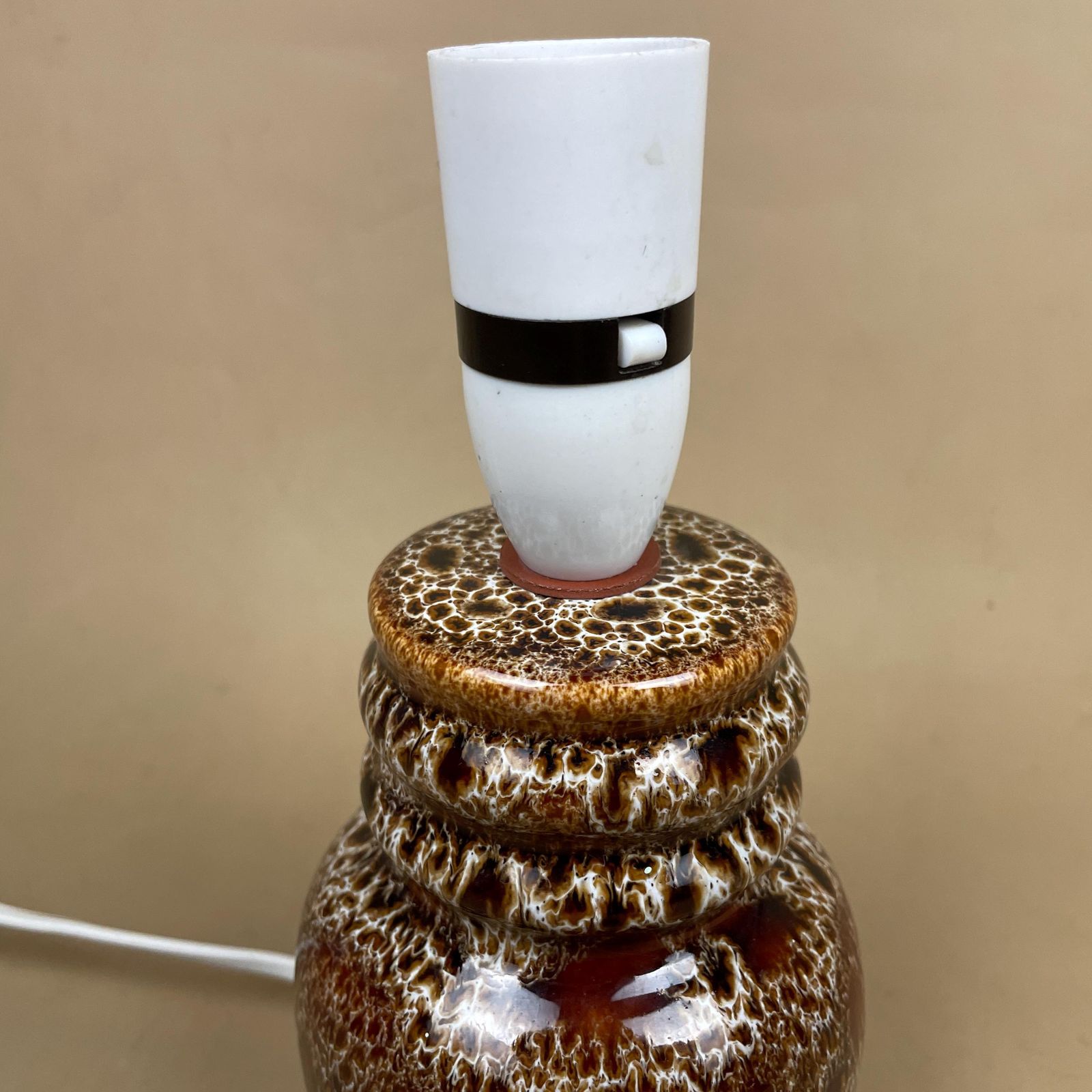 Vintage Ceramic Patterned Brown Studio Pottery Lamp Bedside Table Light Handle Vase Retro Cottage Natural Antique Pattern Handmade Marbled photo buy