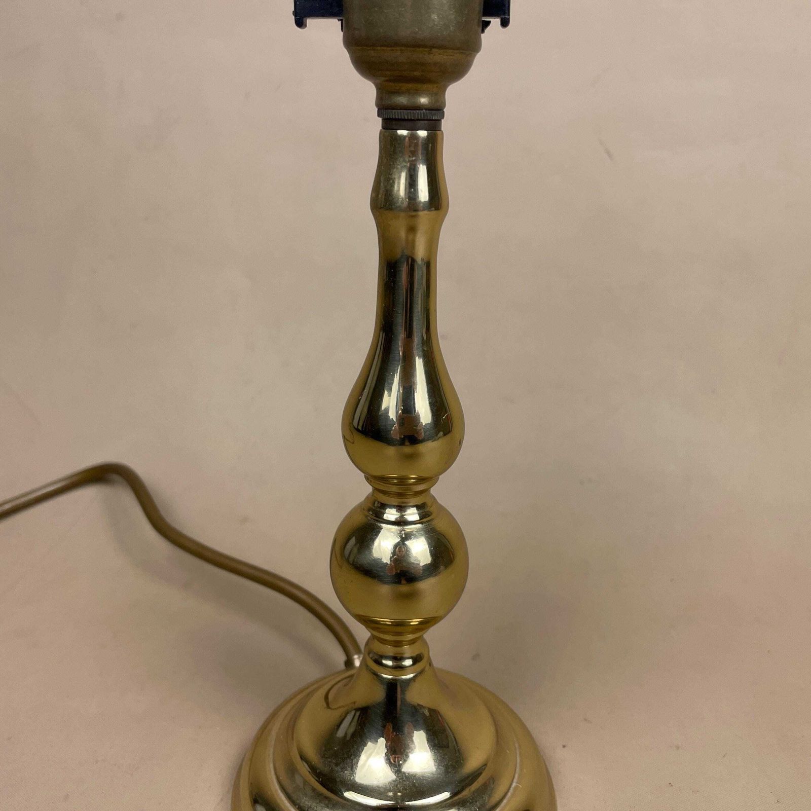 Gold Brass Metal Lamp Light Bedside Side Table Desk Column Pillar Ornate Round Base Cottage Antique Vintage Classic Candle photo furniture