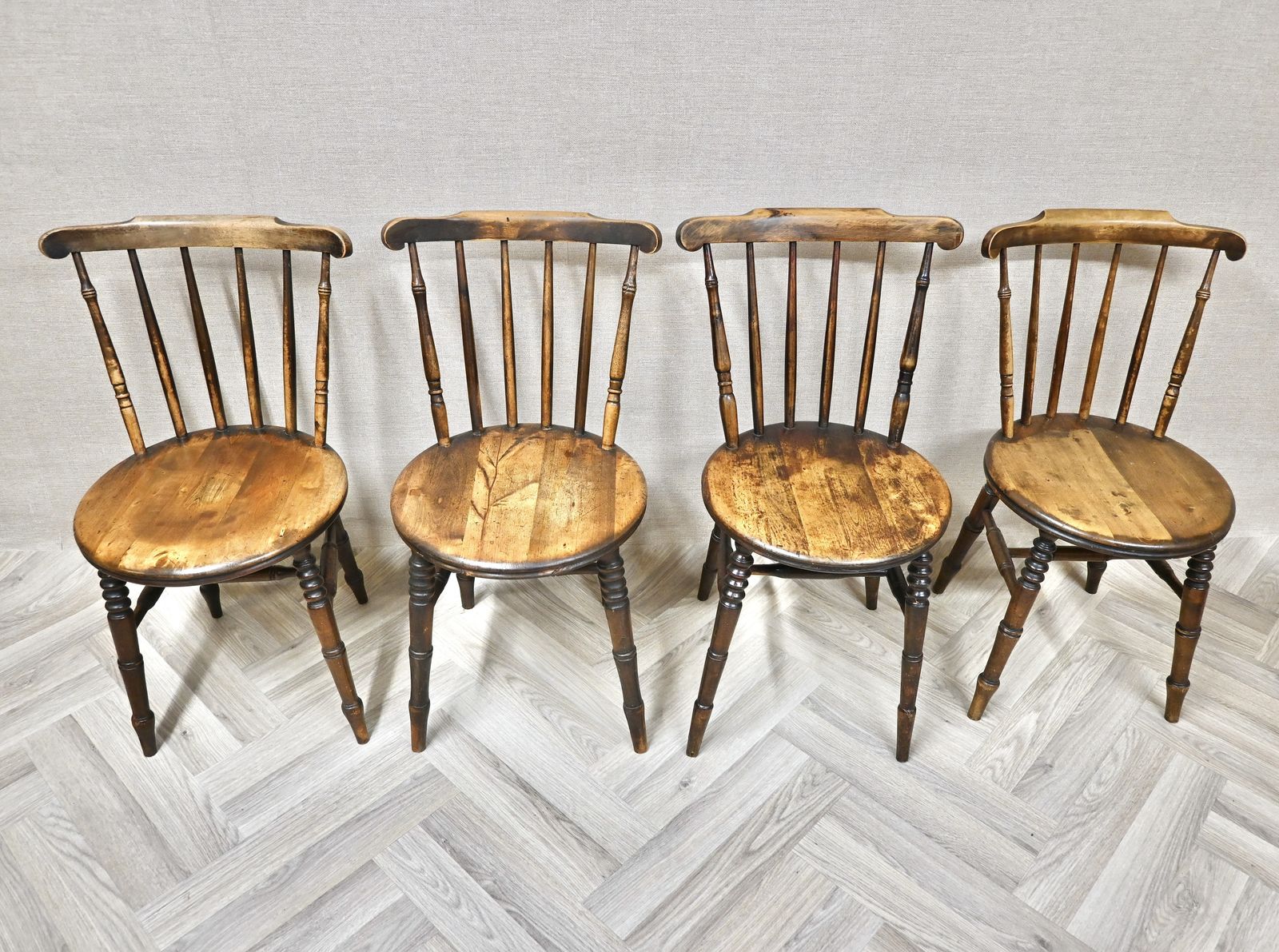 Harlequin Set Of 8 Penny Seat Ibex Windsor Kitchen Dining Chairs photo Furniture