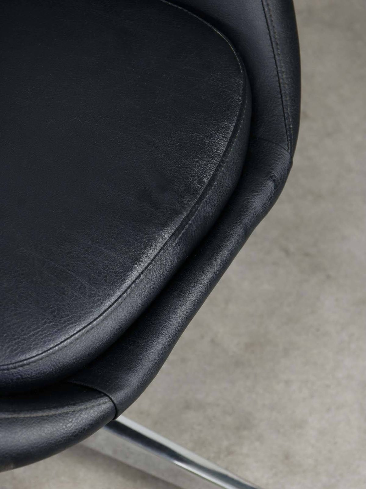 Vintage Italian Black Leatherette And Chrome Swivel Chair, 70s photo vintage