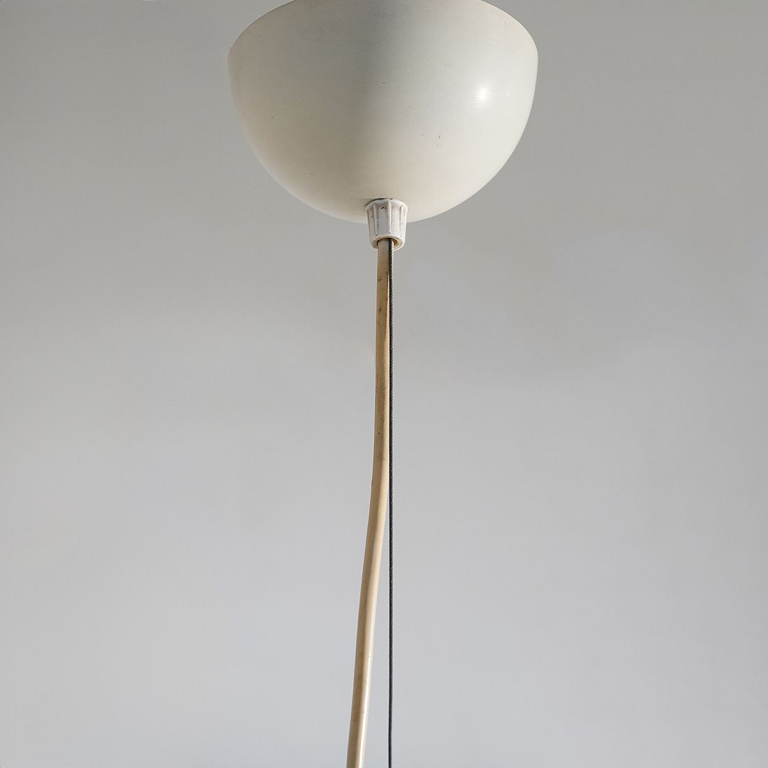 photo furniture “Black And White” Chandelier By The Castiglioni Brothers For Flos, 1960s