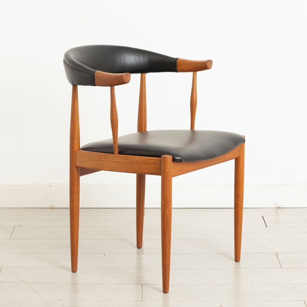 Set Of 8 Midcentury Danish Model Ba113 Dining Chairs In Teak By Johannes Andersen For Brdr C.1965, Newly Reupholstered photo Furniture