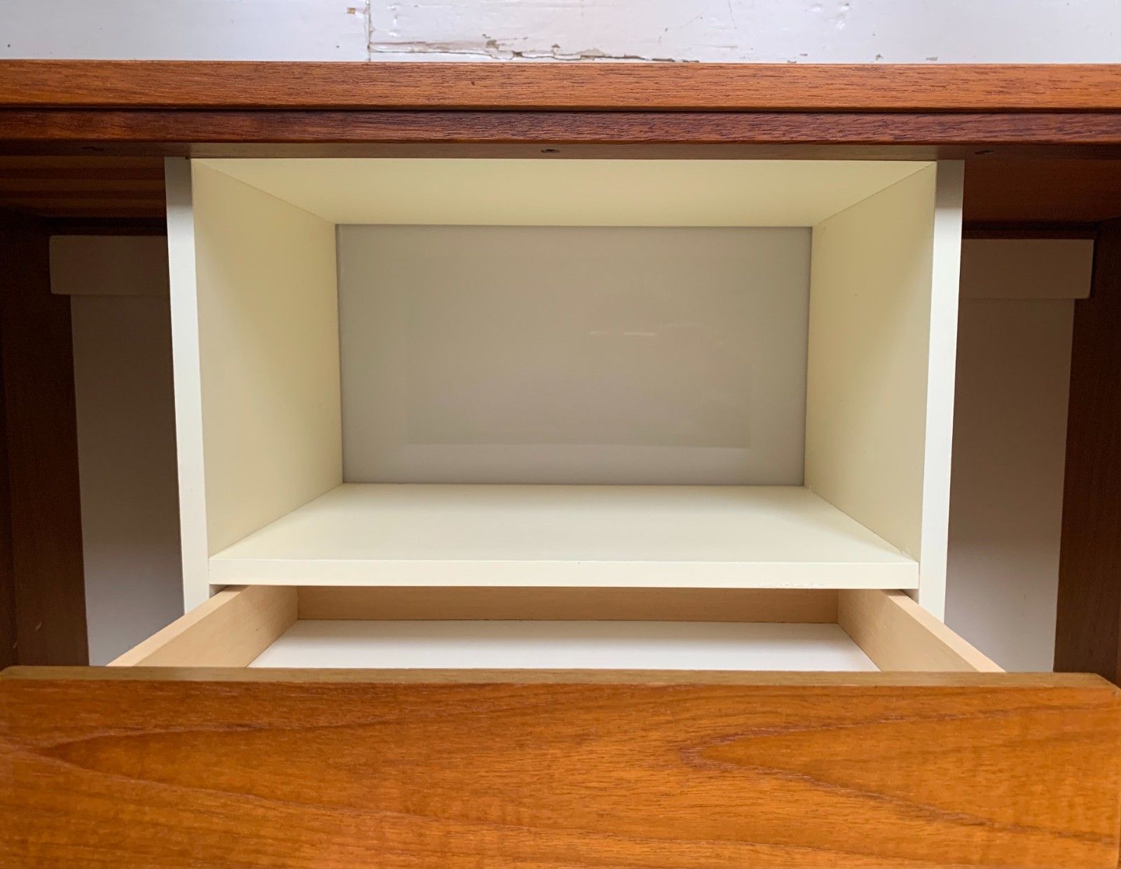 Furniture Mid Century Teak Beaver & Tapley 33 Floating Bureau / Desk / Cabinet photo