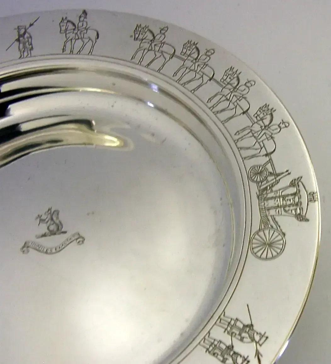 Coupe d'époque en argent massif sterling, armes de la famille Holt, Asprey, 230 g, 1936 photo furniture