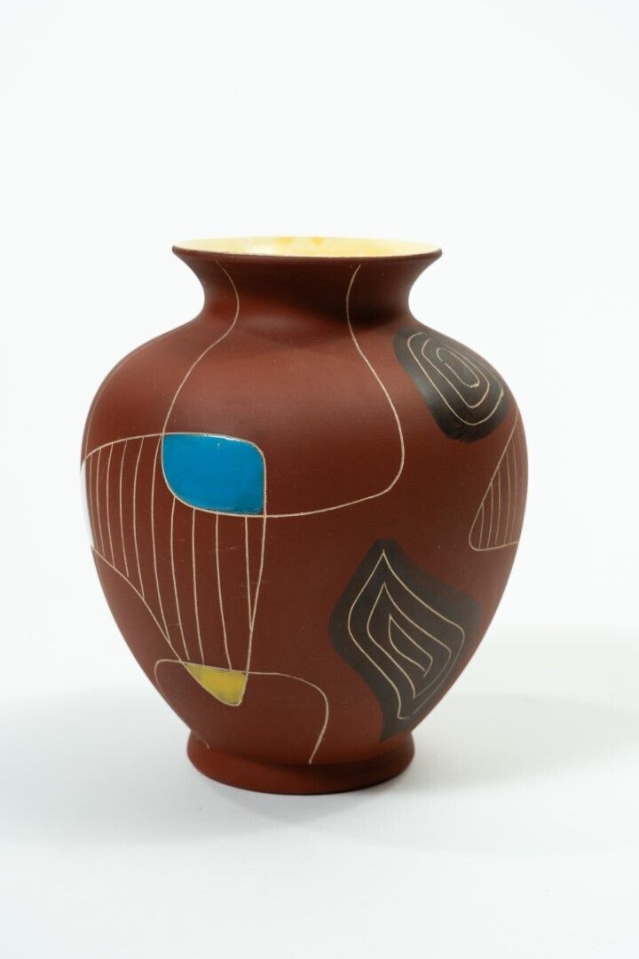 Bay Keramik – West Germany 529 25 Vase Designed By Bodo Mans photo furniture