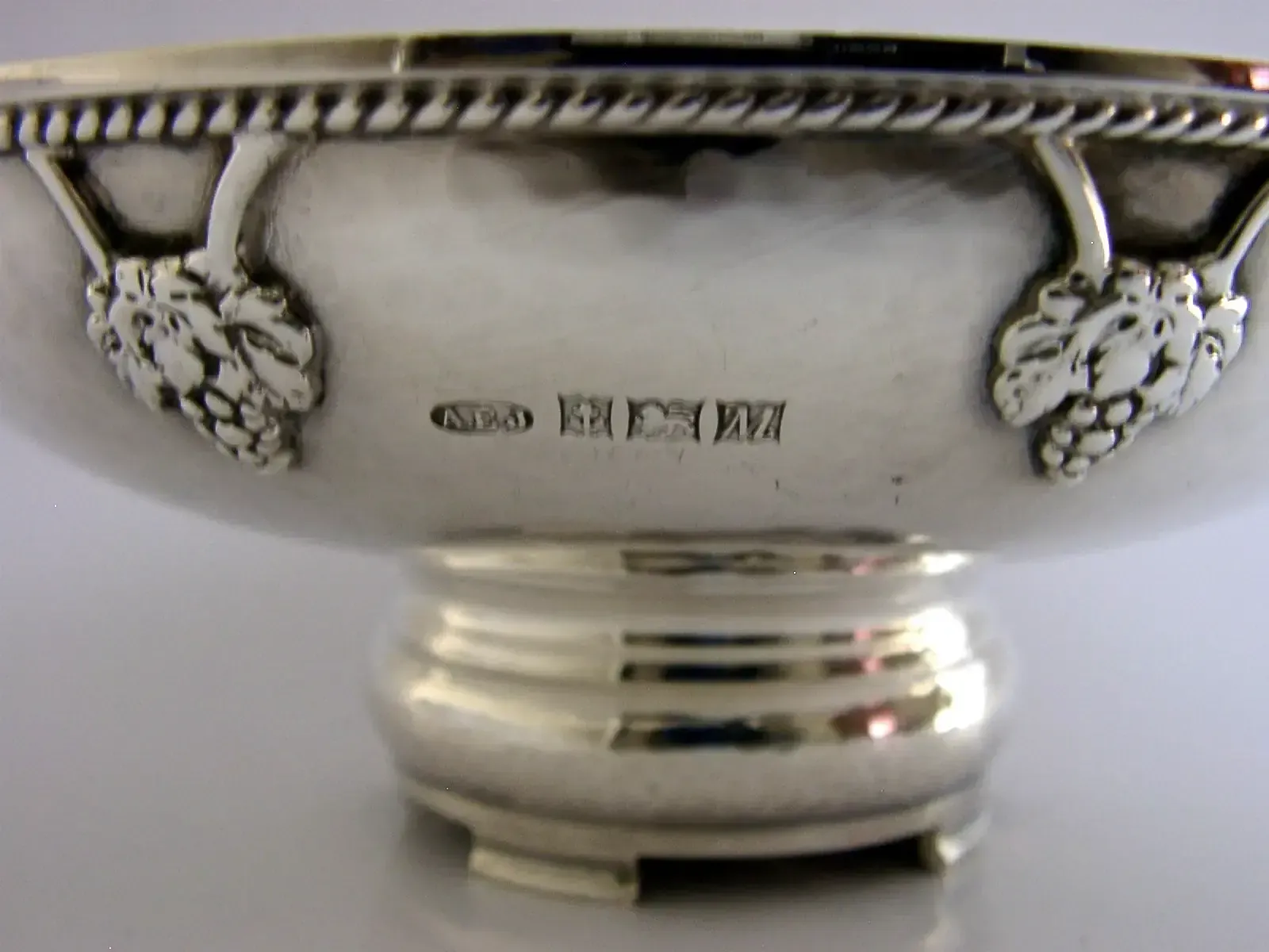 photo for sale Rare A E Jones 230g Sterling Silver Grape Bowl Tazza English Arts & Crafts