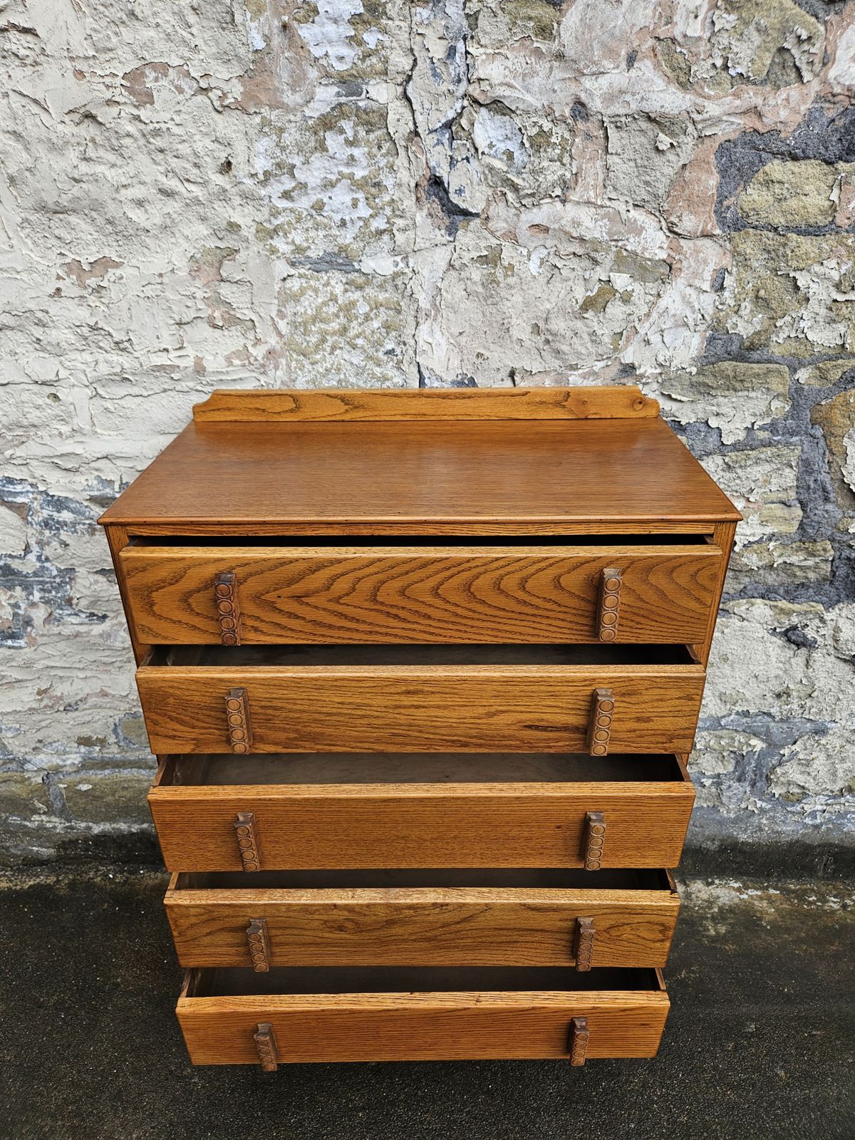 photo vinterior Vintage Oak Chest Of Drawers Five Drawer Cabinet