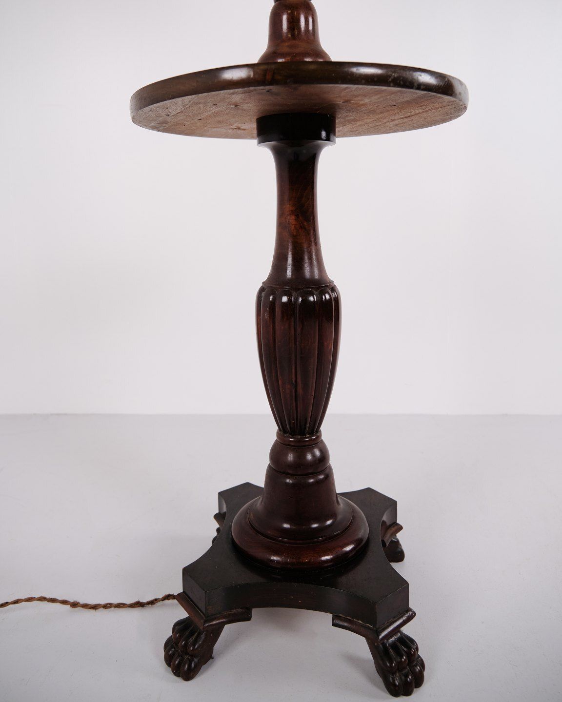 Original Mahogany Standard Lamp With Integrated Table And Lion Paw Feet From The 1880s photo vinterior