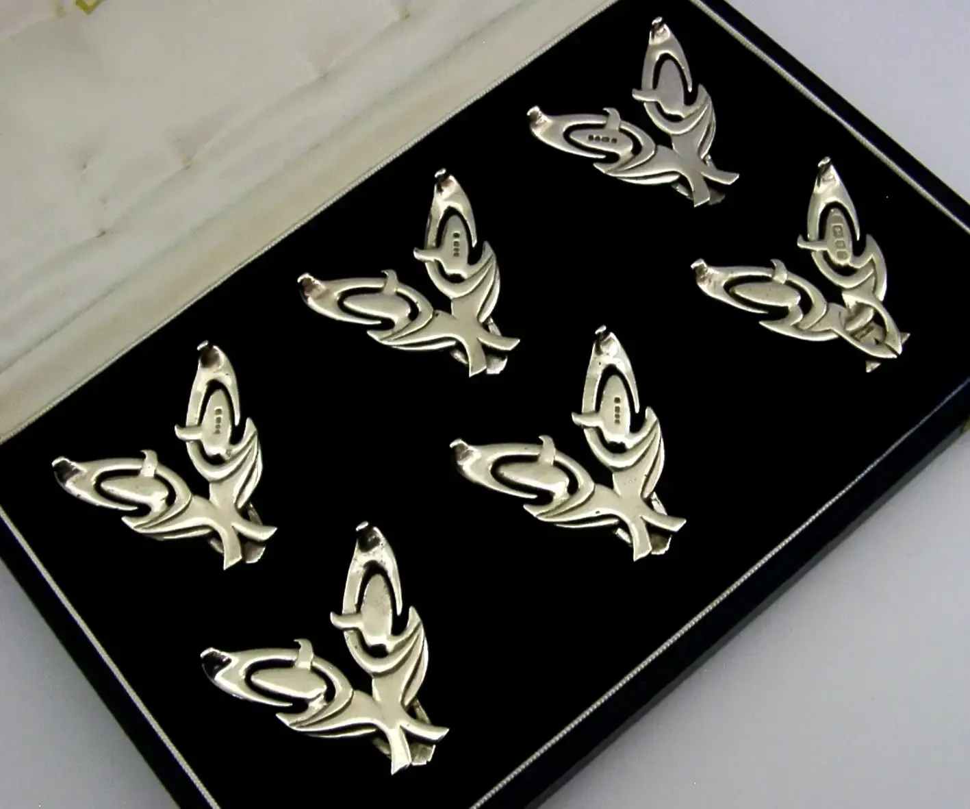 Porte-menus en argent massif sterling Liberty & Co Jocelyn Burton 1991, 147 g photo furniture