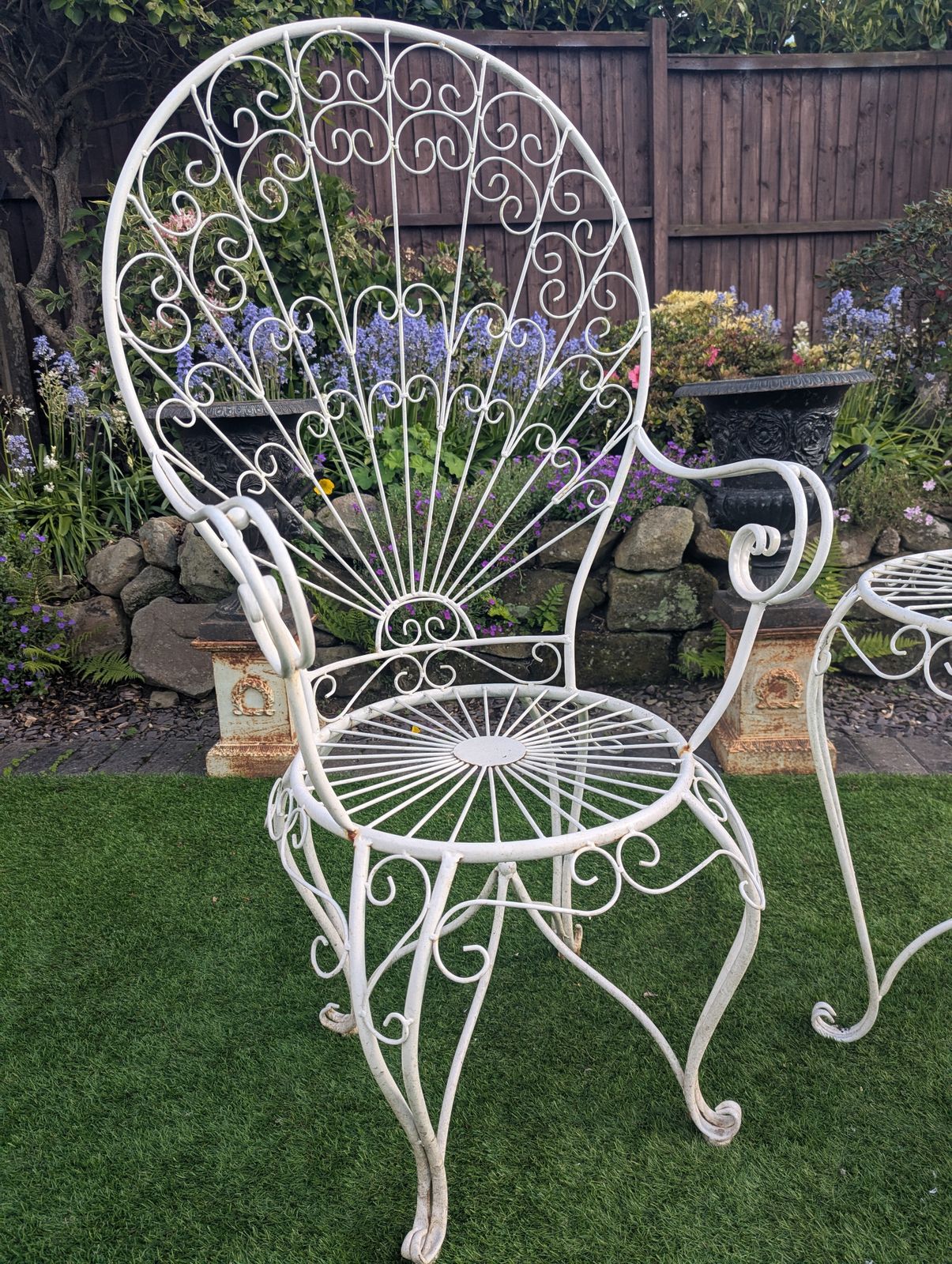 photo for sale Vintage Peacock Metal Patio Set Scrolling Pierced Detail Delivery Available 0323