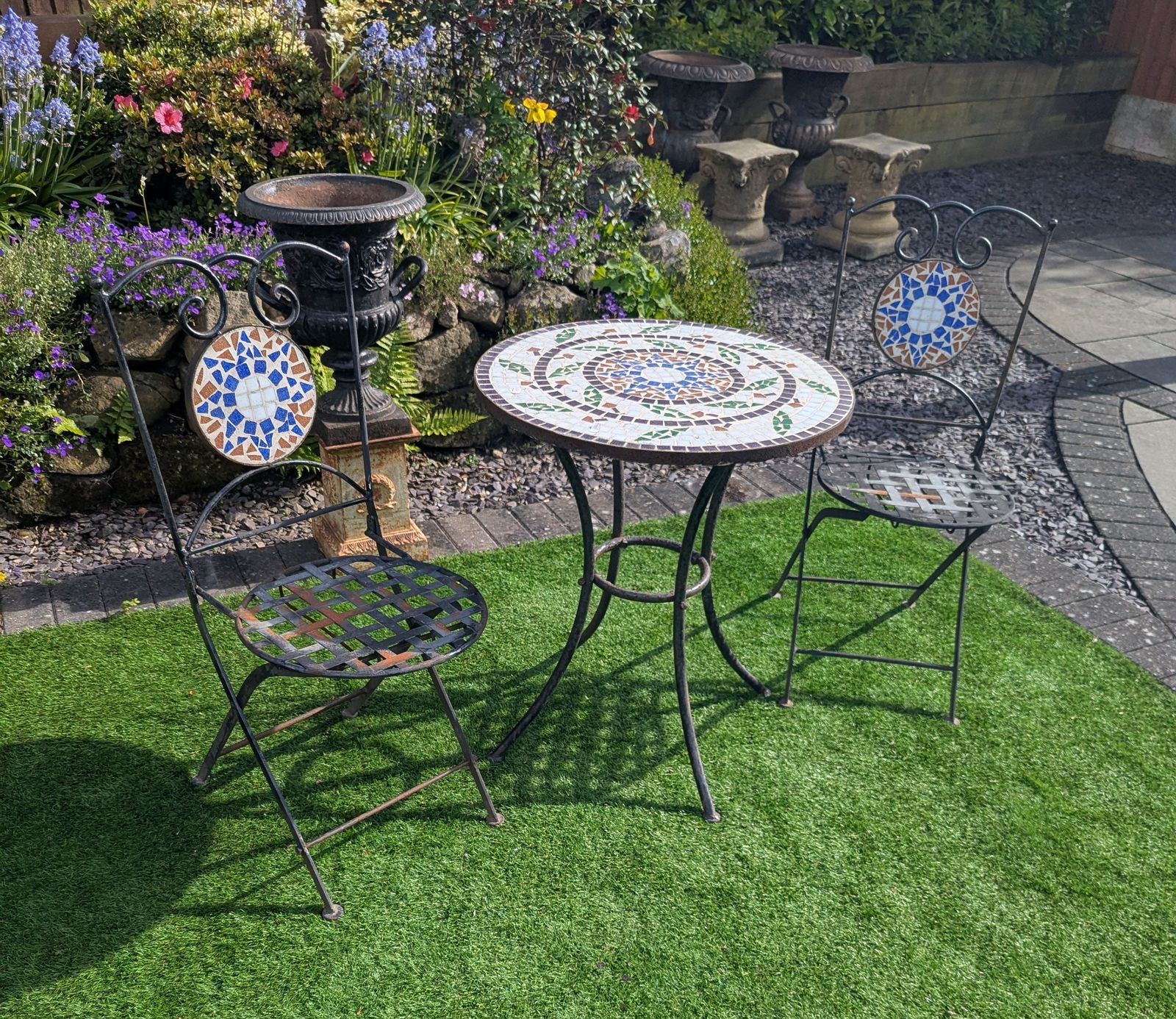 Vintage Metal Bistro Set With Mosaic Detail Delivery Available 0322