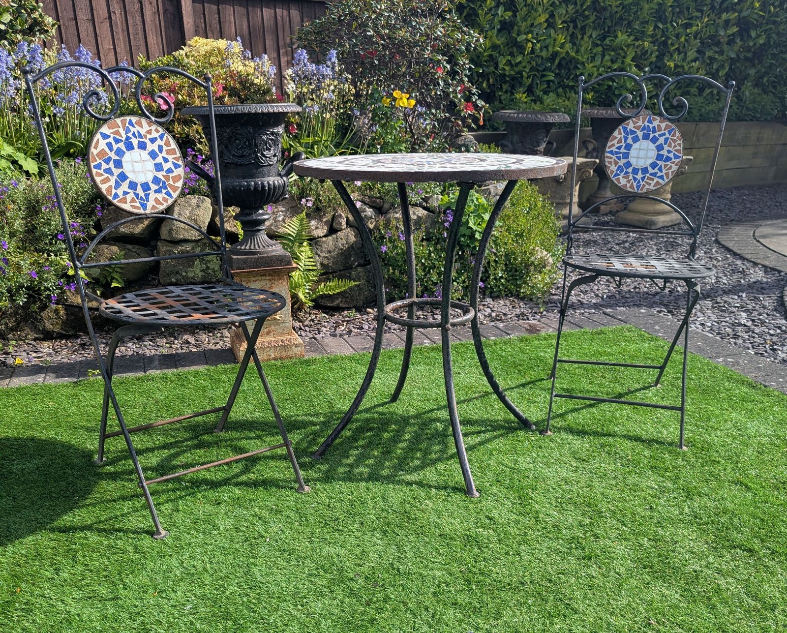 Vintage Metal Bistro Set With Mosaic Detail Delivery Available 0322 photo vinterior
