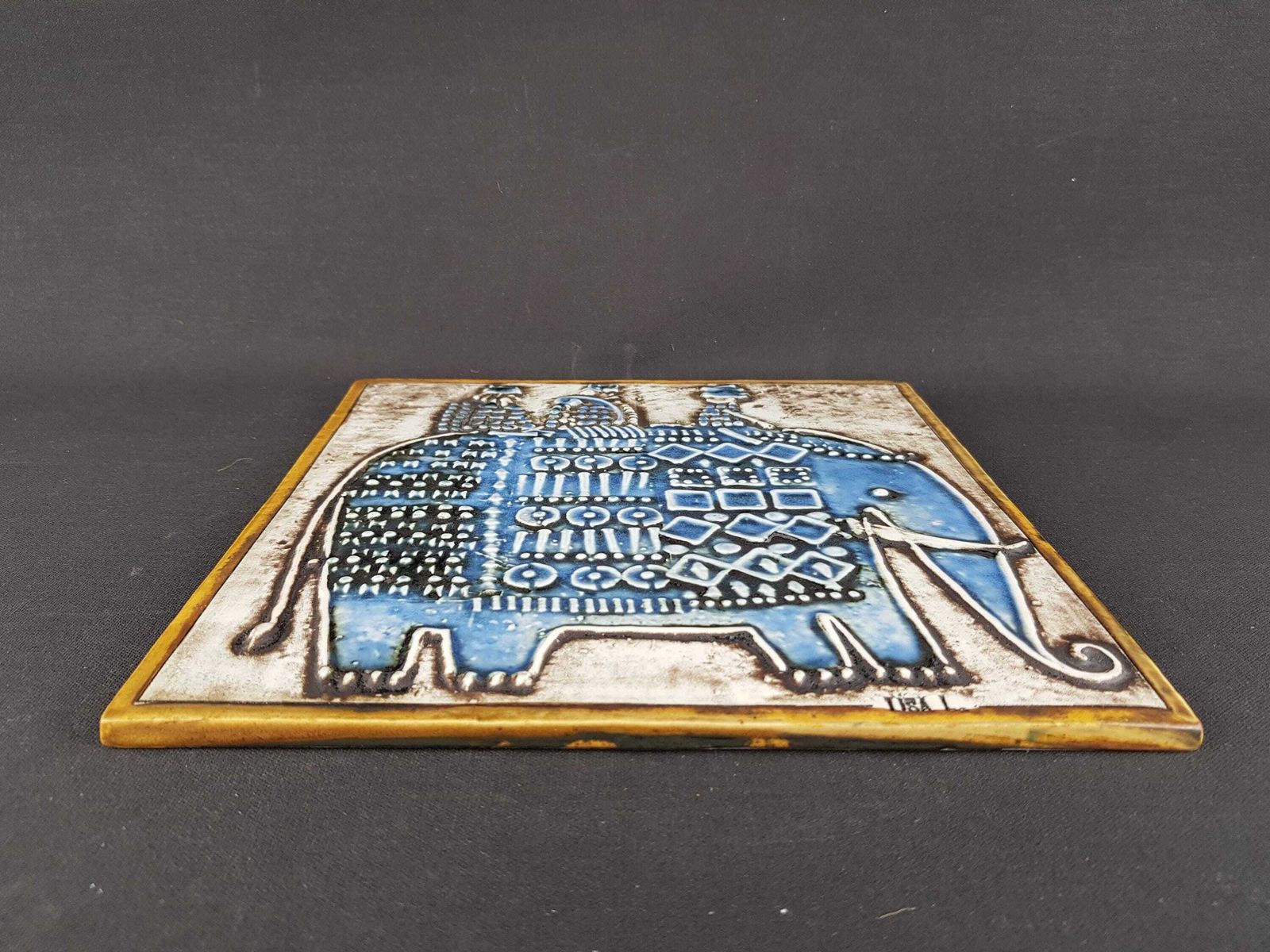 Vintage Lisa Larson For Gustavsberg, Tile With Elephant From The Unik Series Sweden 1962 1967s photo vinterior