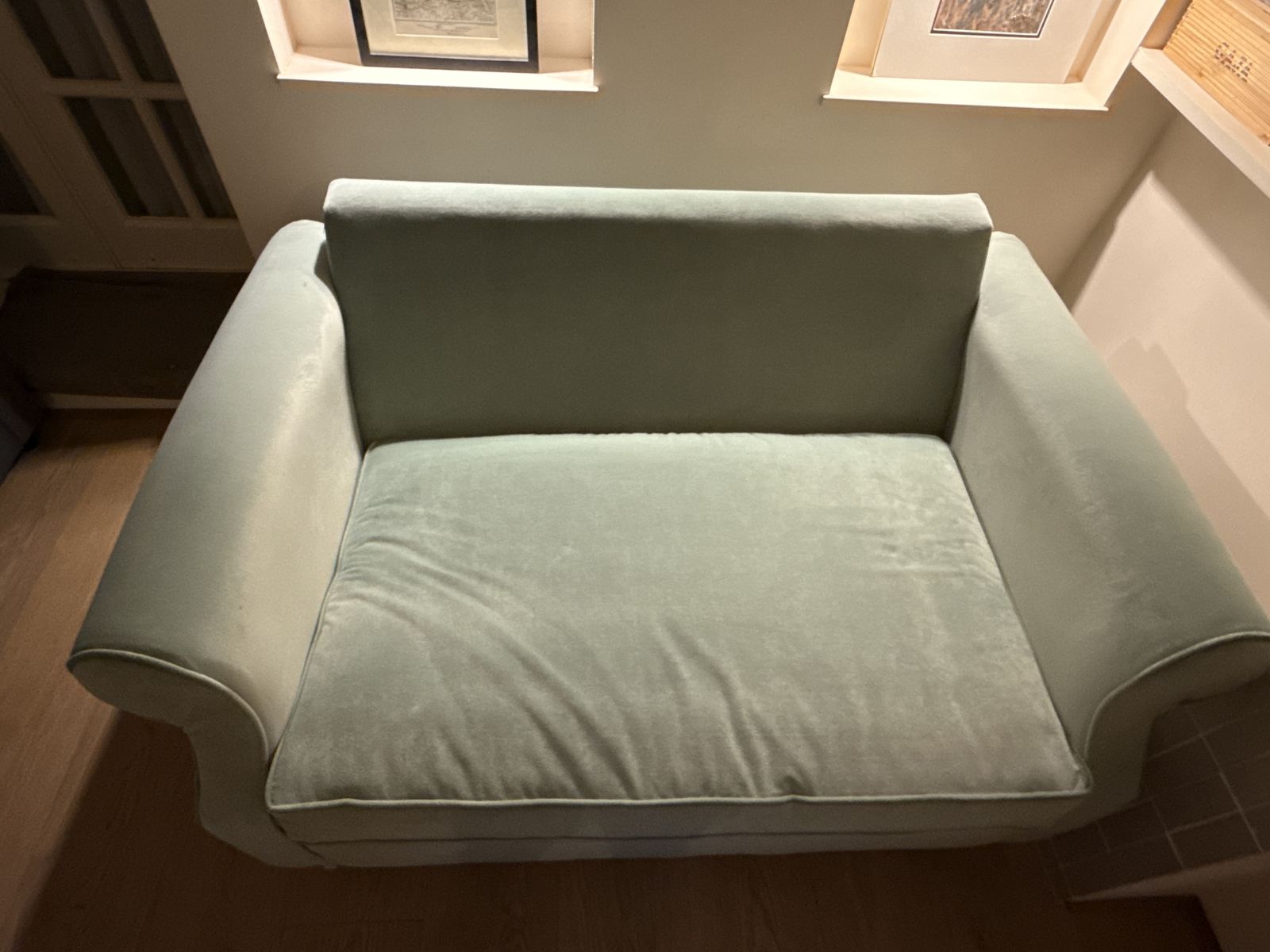 Darlings Of Chelsea Kendal Loveseat Sofabed   Stain Resistant & Memory Foam Mattress Never Used photo 1000.0