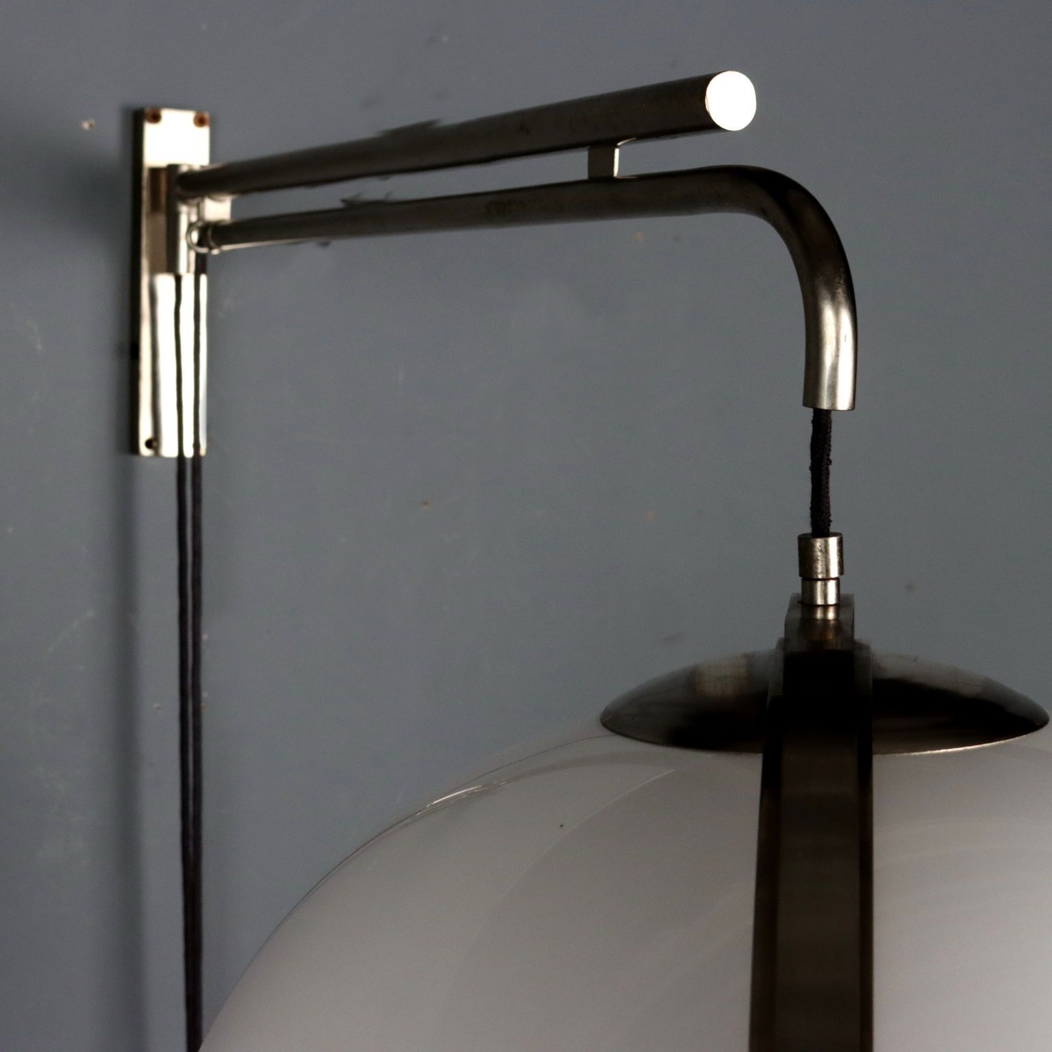 photo for sale Vintage Space Age lamp, methacrylaat, metaal, jaren 1970