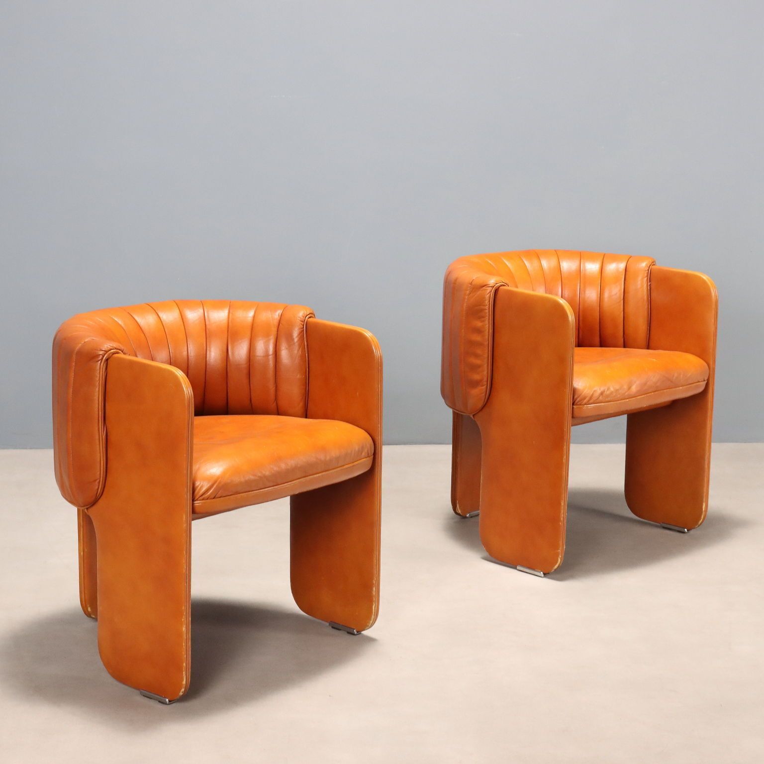 Poltrona Frau Dinette Armchairs Leather Design Italy 1970s