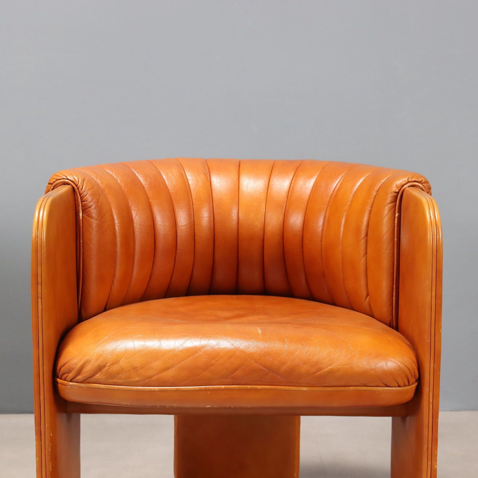 Poltrona Frau Dinette Armchairs Leather Design Italy 1970s photo 3240.0