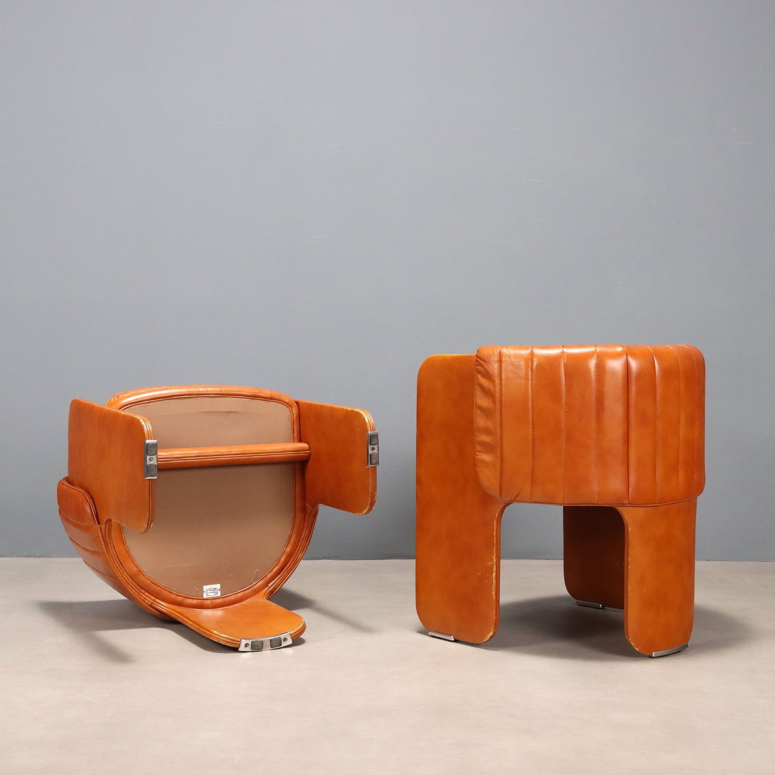 photo for sale Poltrona Frau Dinette Armchairs Leather Design Italy 1970s