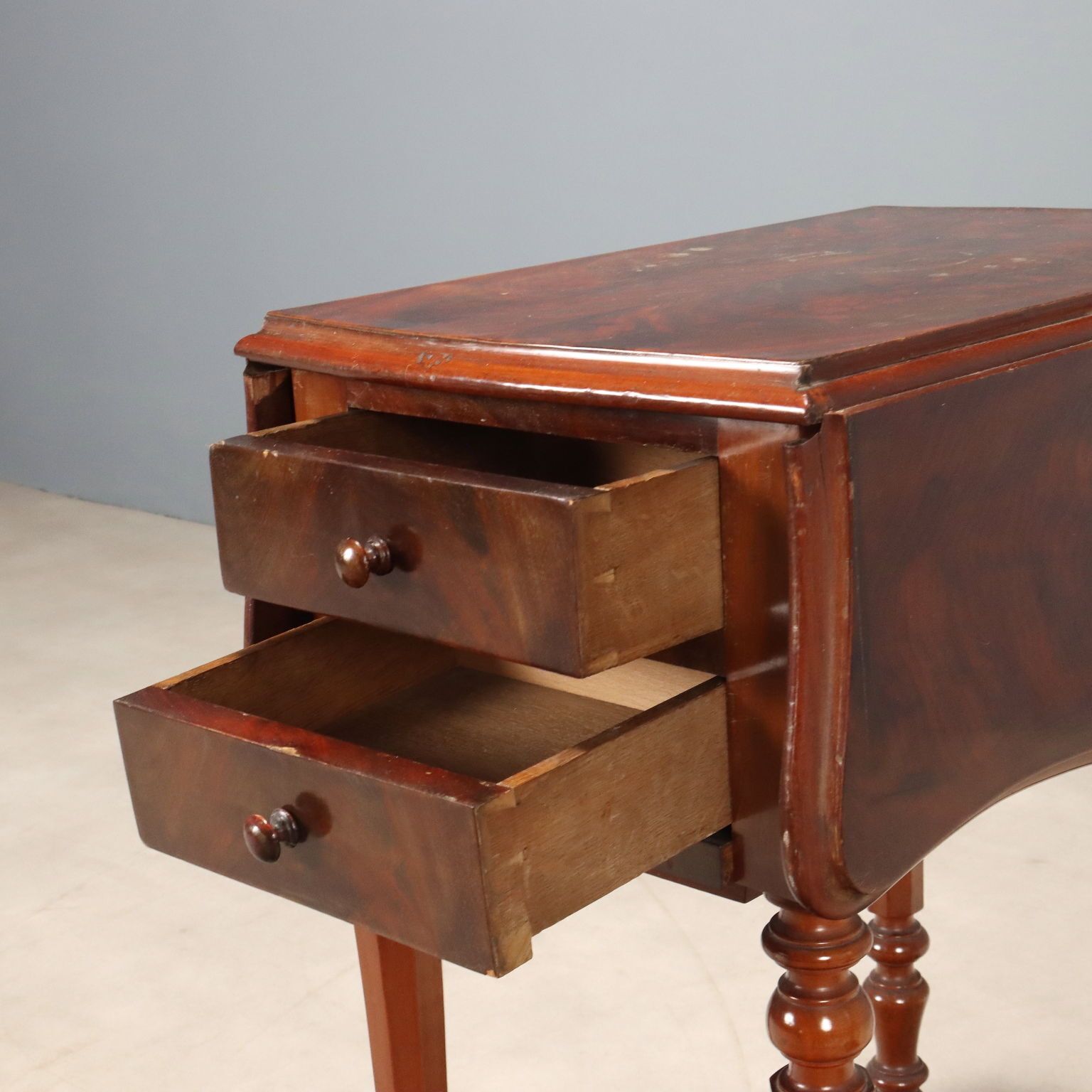 Antique Working Table Mahogany Veneer Italy XIX Century photo 450.0