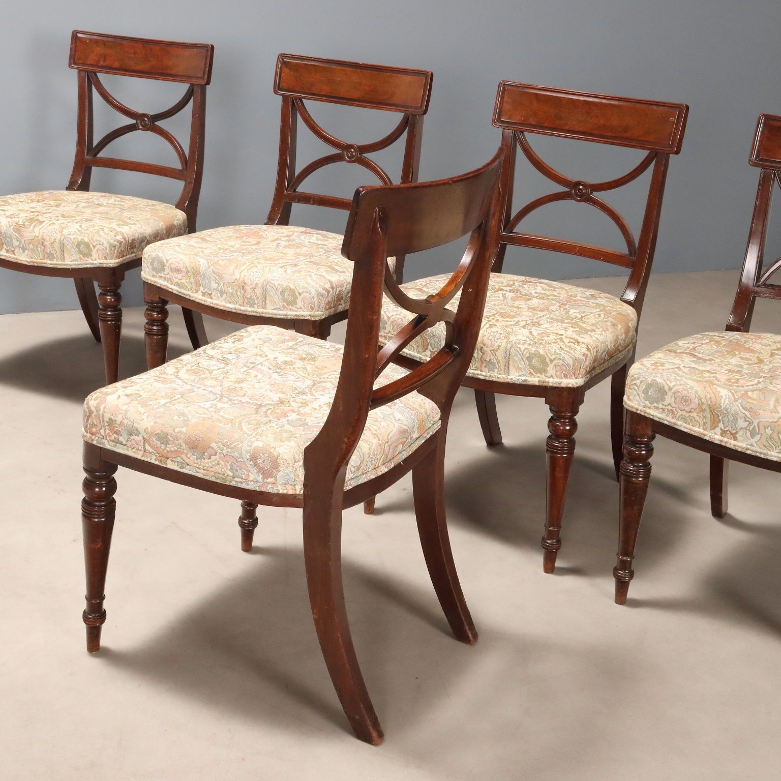 Chaises d'époque en acajou, assise rembourrée en tissu, Royaume-Uni, XIXe siècle photo Mobilier