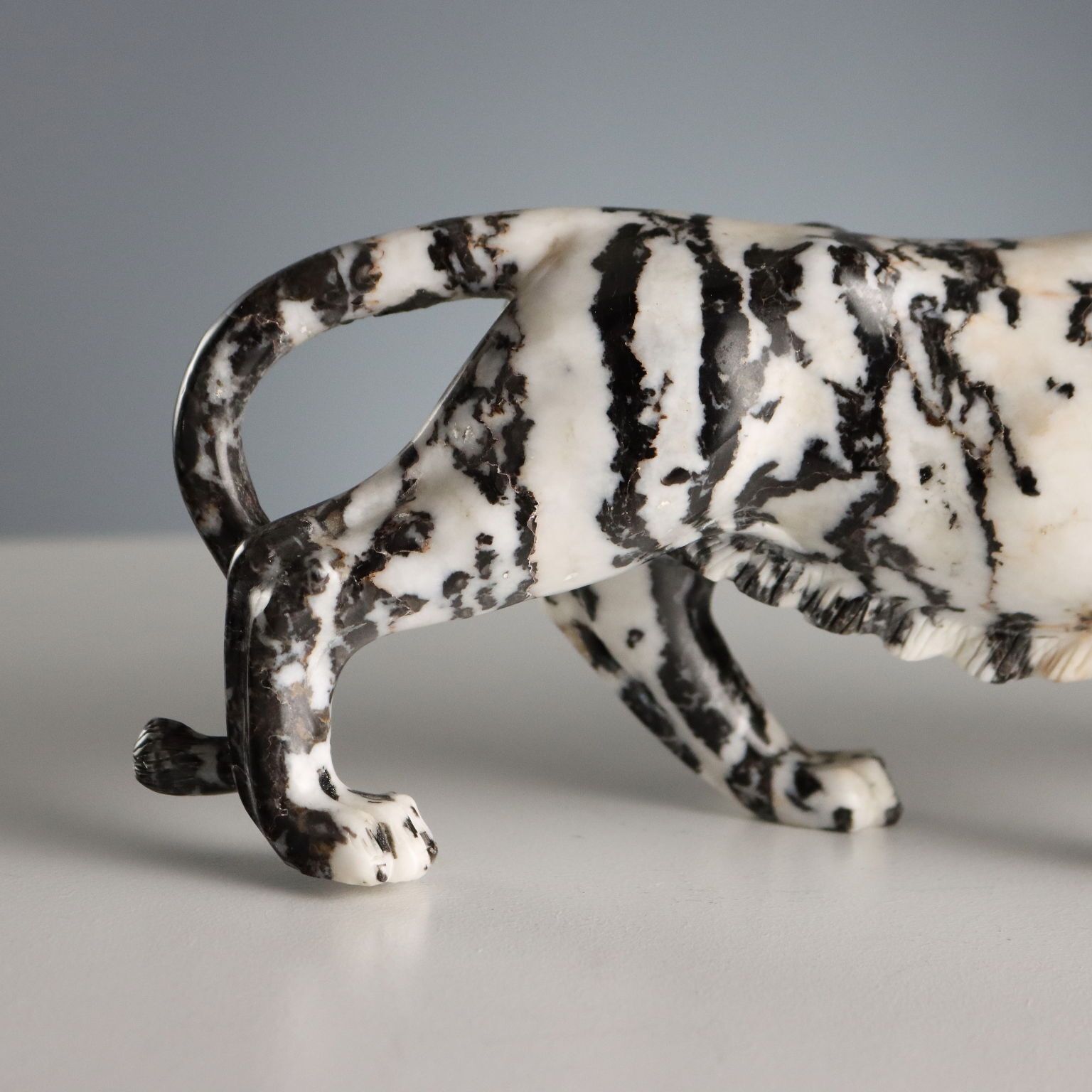 Antique Sculpture Panther Black And White Marble XX Century photo 600.0