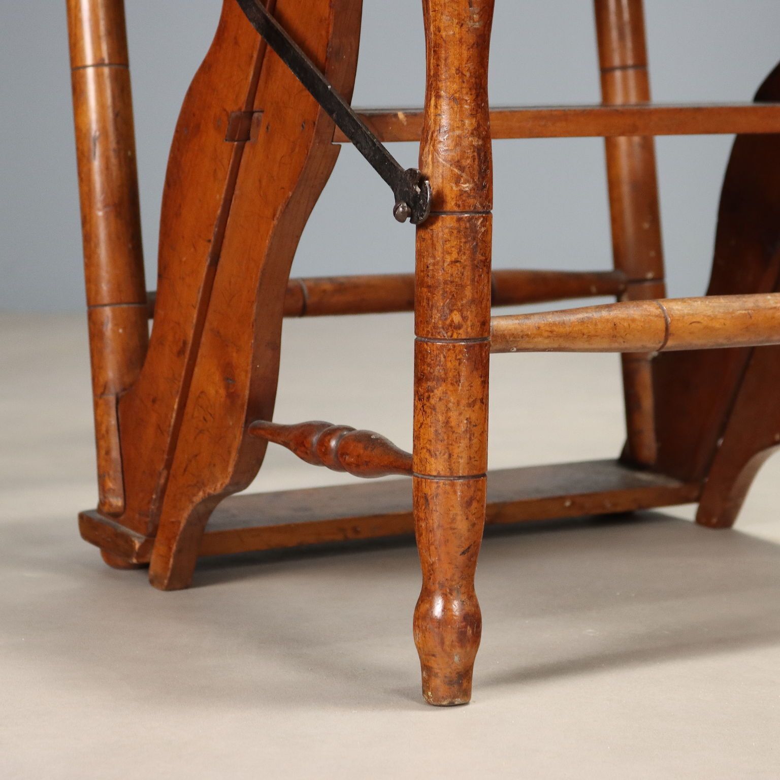 Paar Kersenhout Stoelen Omvouwbaar tot Trapje photo buy