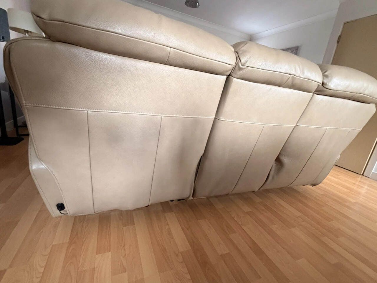 Dfs 3 Seater Leather Electric Recliner Sofa With Padded Cushions And Armrests photo for sale