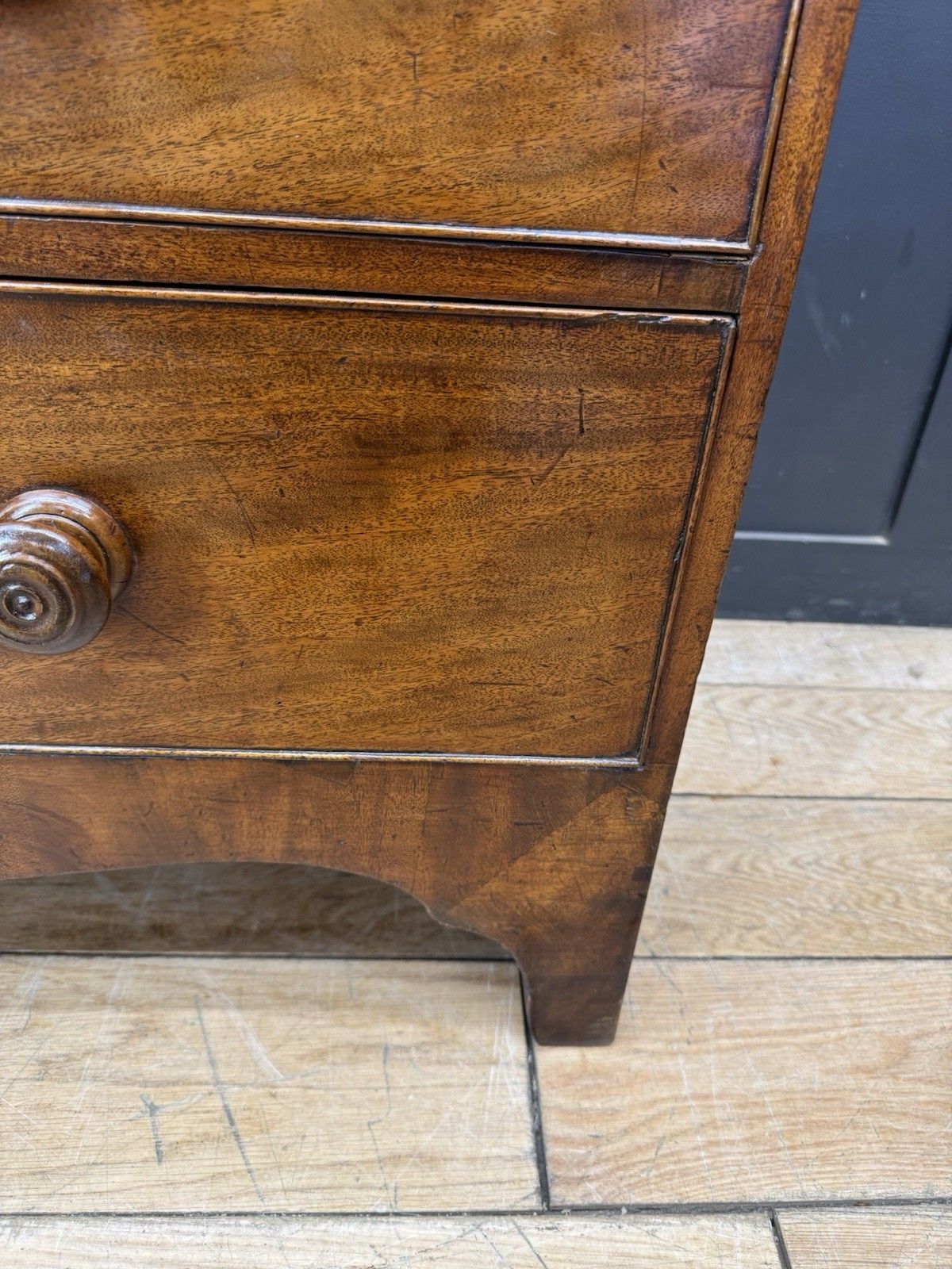 photo for sale Georgian Mahogany Chest Of Drawers Antique Bedroom Clothes Storage