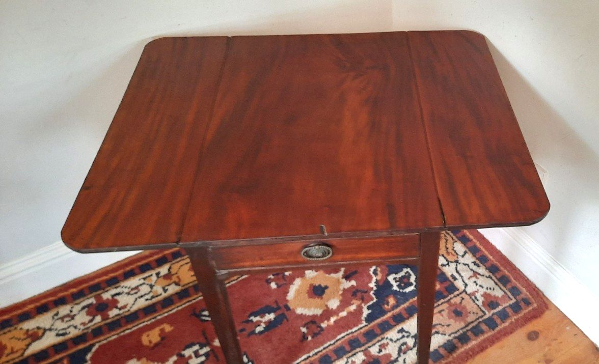 Antique Mahogany Pembroke Table, Late 18th  Early 19th Century photo vintage