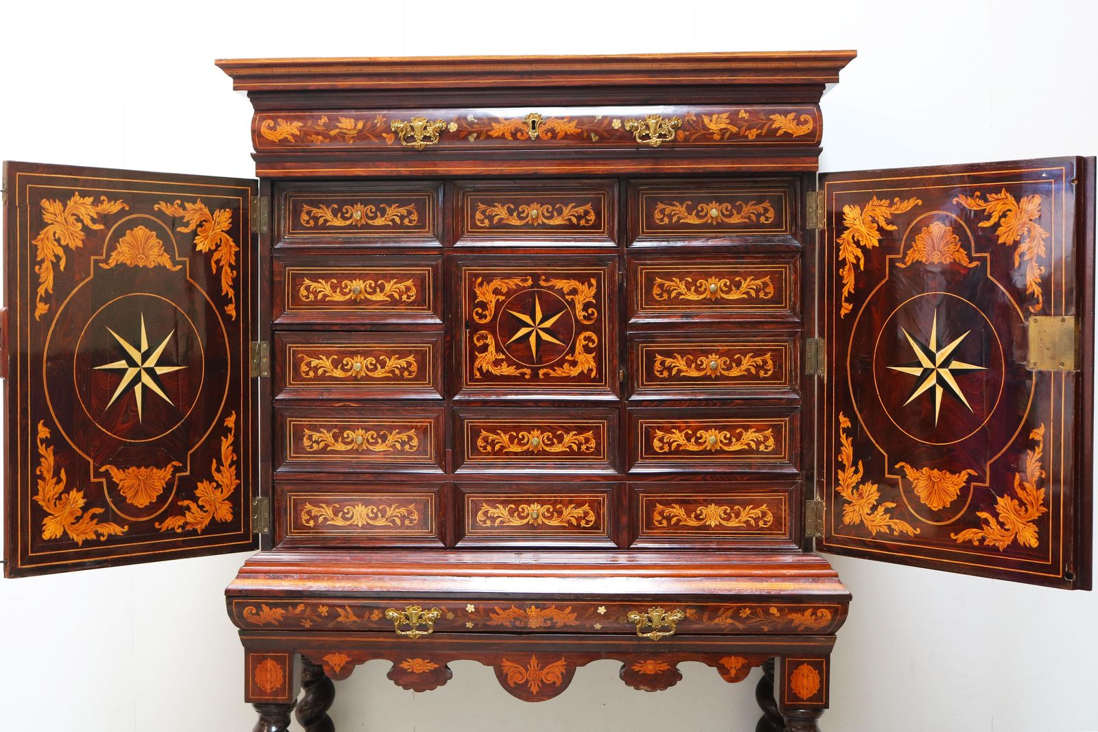 Dutch Marquetry Art Cabinet With Theater And Trompe L'oeil 17th Century Style photo vinterior