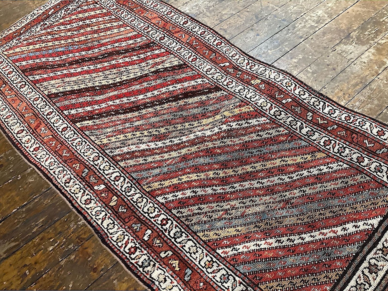 Antiek Koerdisch loper 2,63m x 1,09m photo vinterior