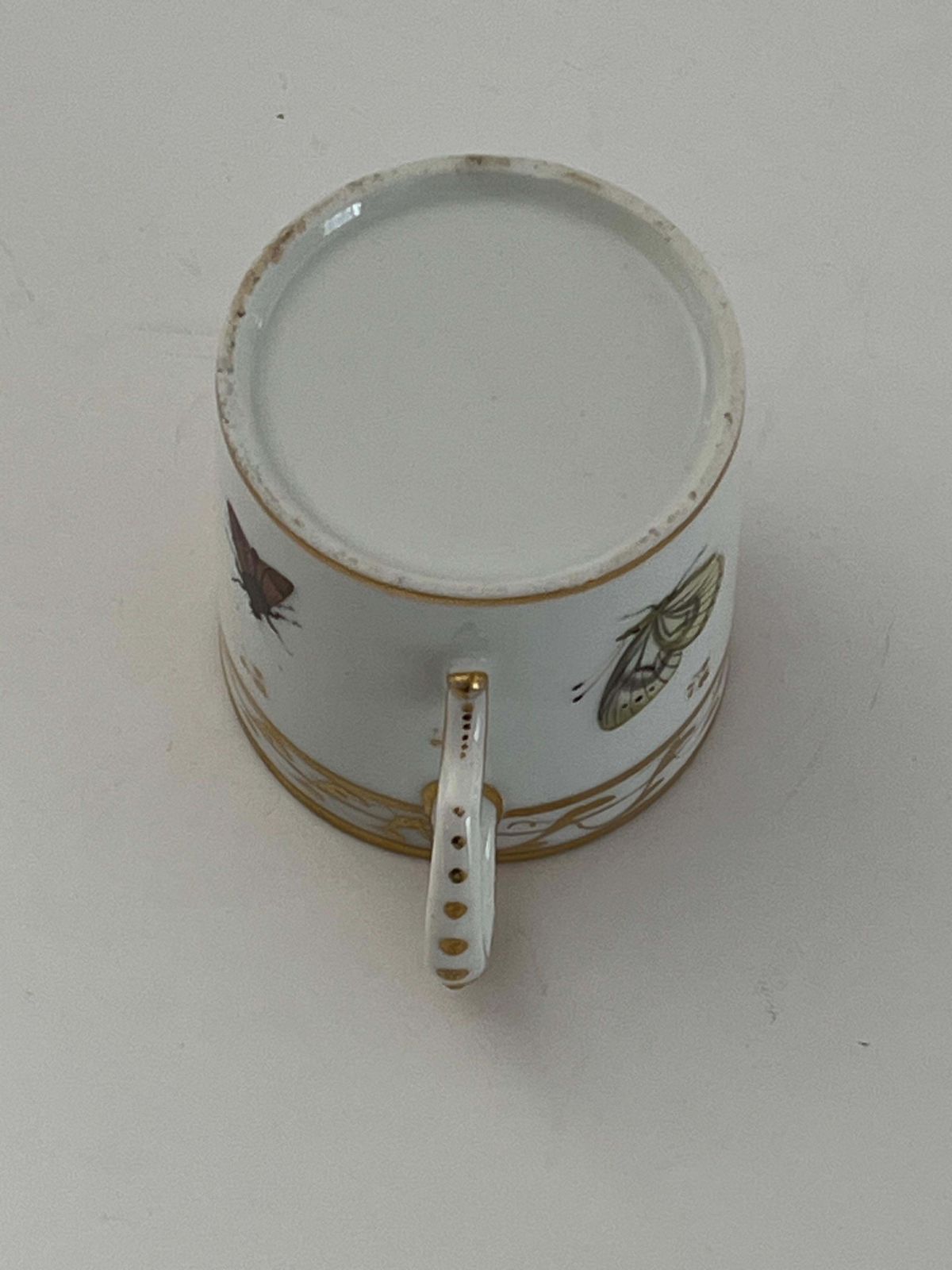 photo vinterior Old Paris Porcelain Coffee Can Butterflies & Insects Polychrome, French Ca 1795