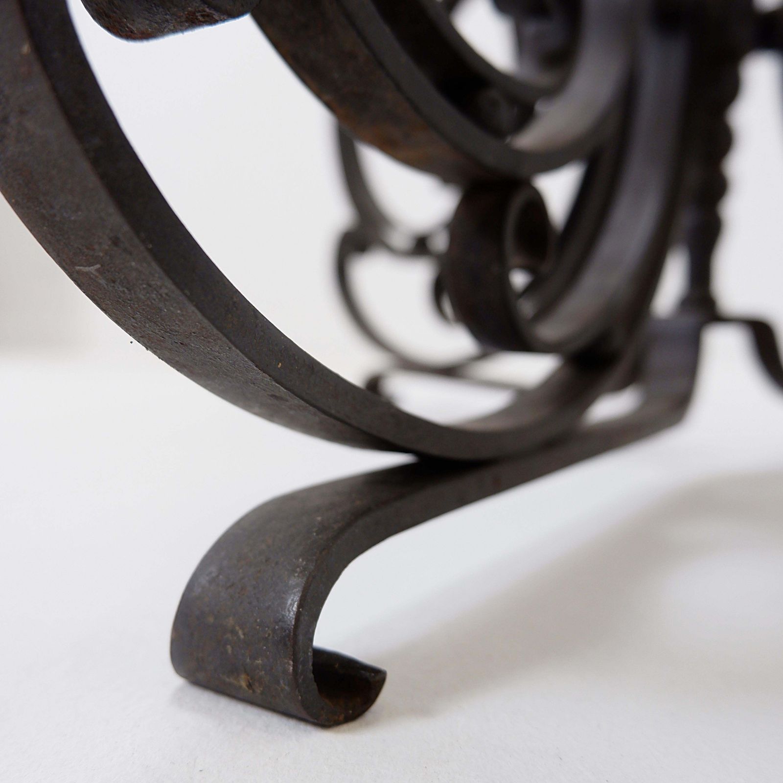 Art Nouveau Wrought Iron Tripod Floor Candlestick   Torchère photo vinterior