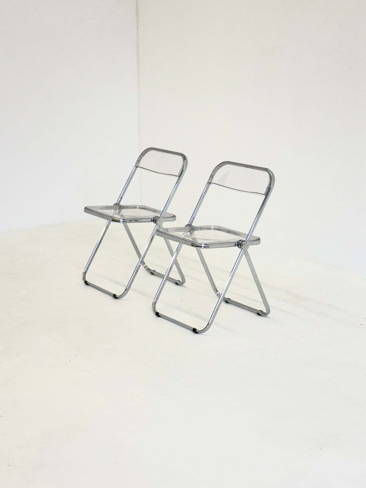 Set Of 2 Plia Folding Chairs By Giancarlo Piretti For Anonima Castelli photo 400.0