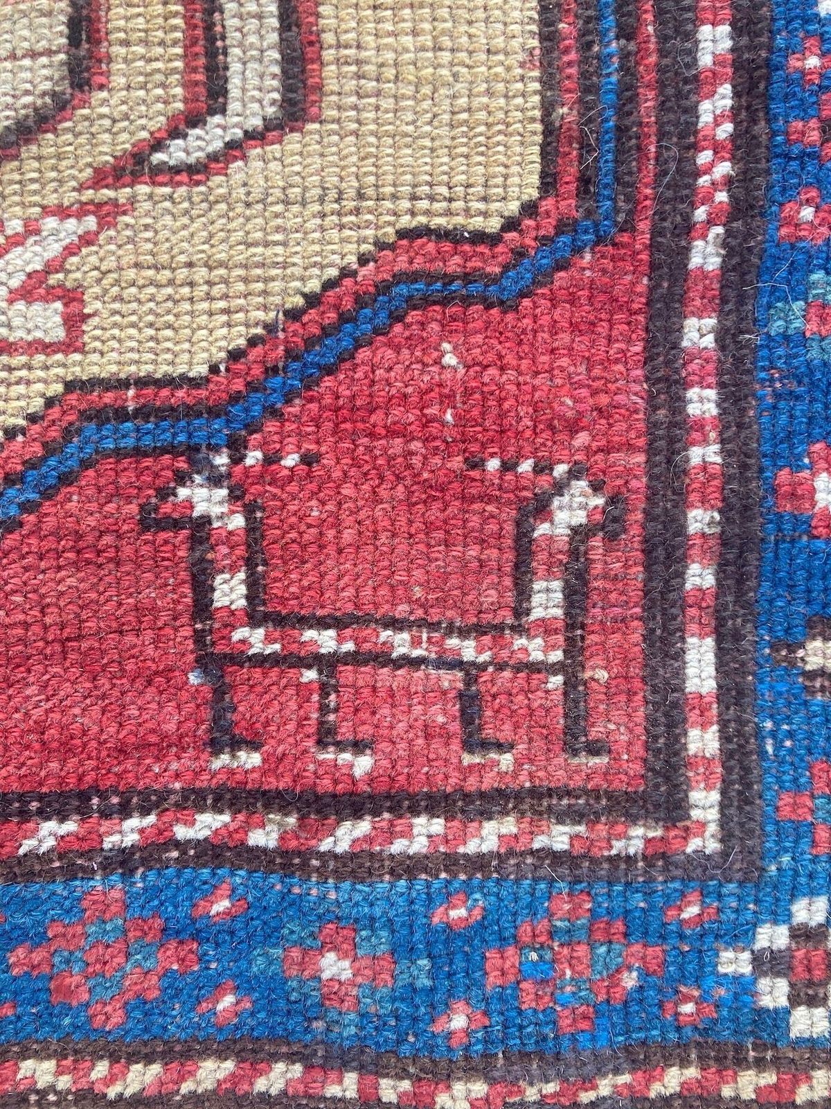 photo vintage Antique Caucasian Chondoresk Rug 1.94m X 1.17m