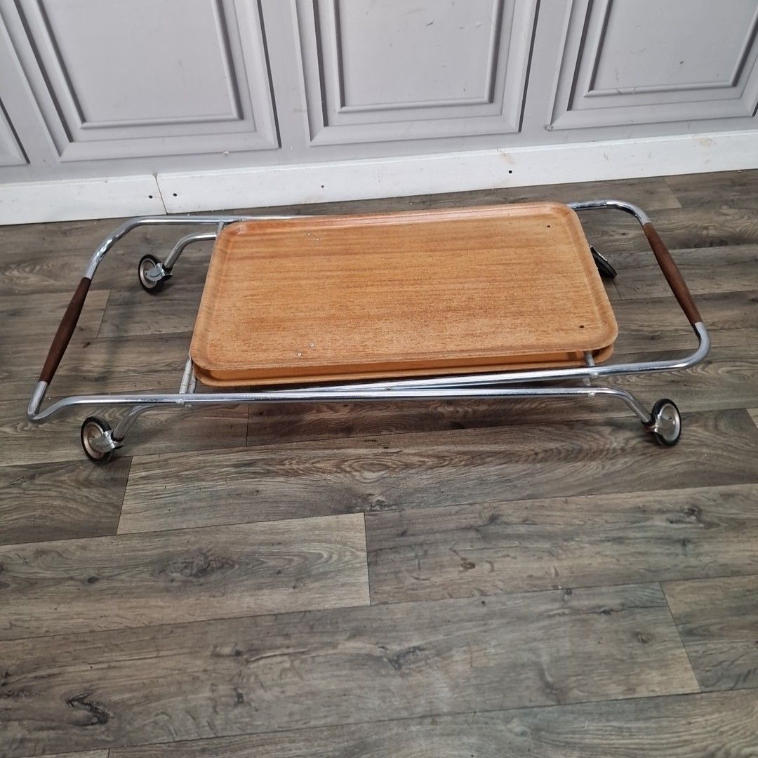 photo vintage Vintage Tea Hostess Trolley Retro Chrome & Plywood Folding Drinks Mid Century