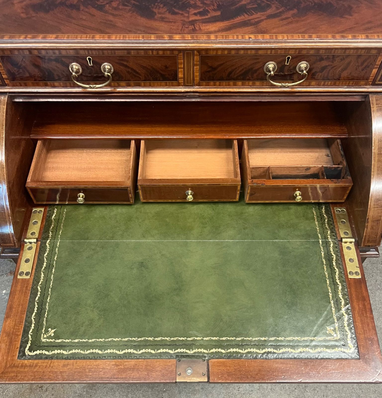 photo vintage Edwardian Sheraton Revival Ladies Desk