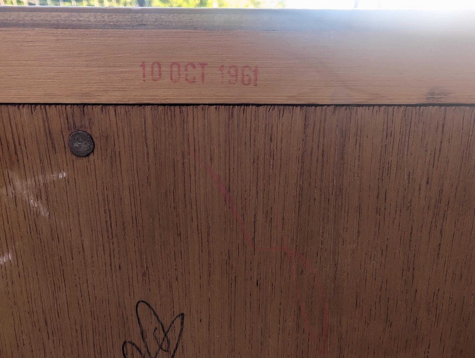 photo vintage Mid Century 1960s Chest Of Drawers